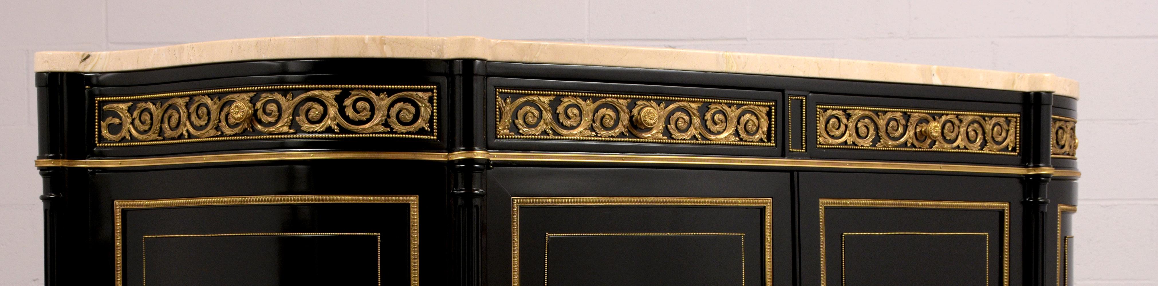 Elegant French 1990s Louis XVI-Style Buffet with Thick Marble Top In Excellent Condition In Los Angeles, CA