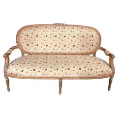 Elegant French 19th Century Gilded Wood Louis XVI Silk Upholstered Sofa