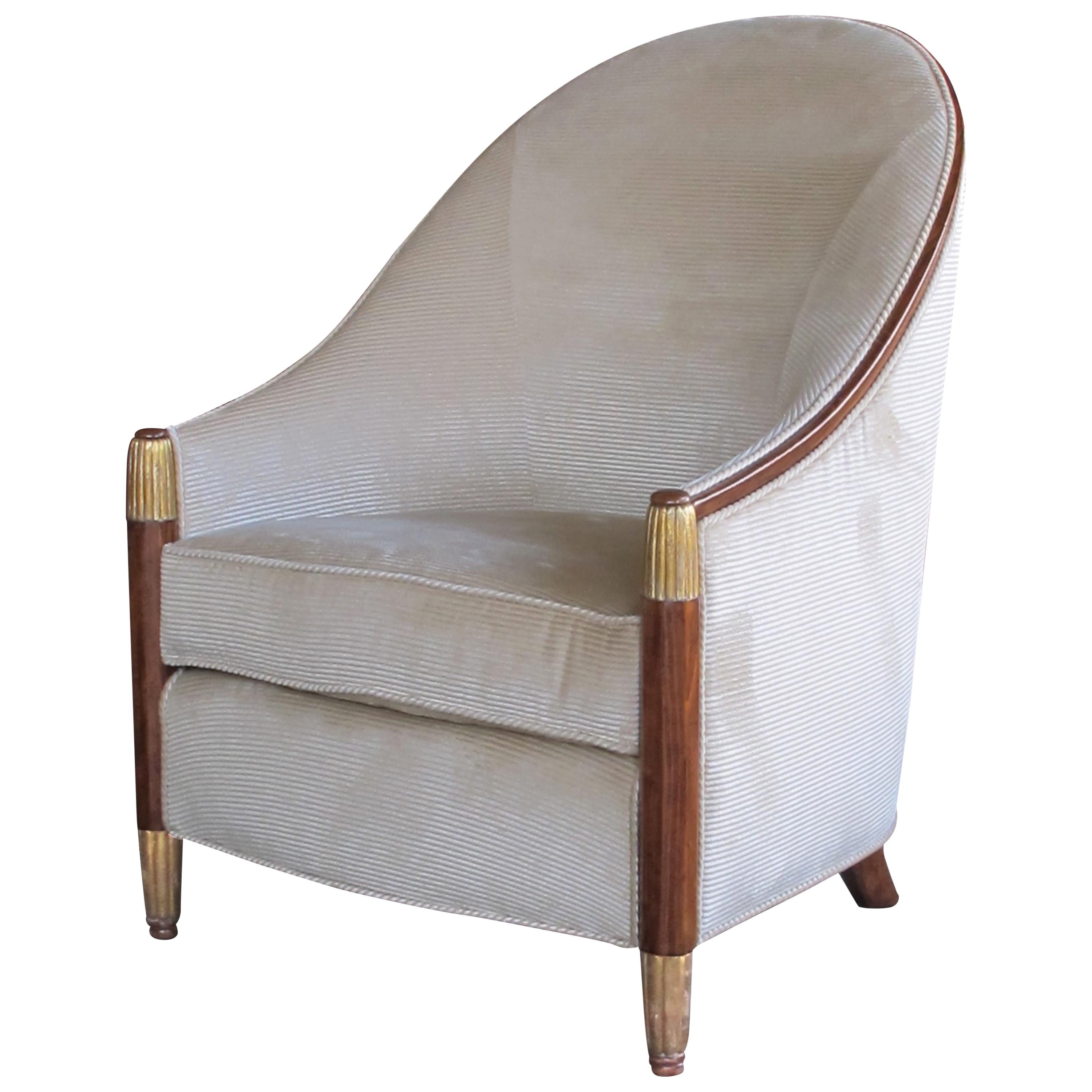 Elegant French Art Deco Bergere with Sweeping Back, in the Style of Paul Follot