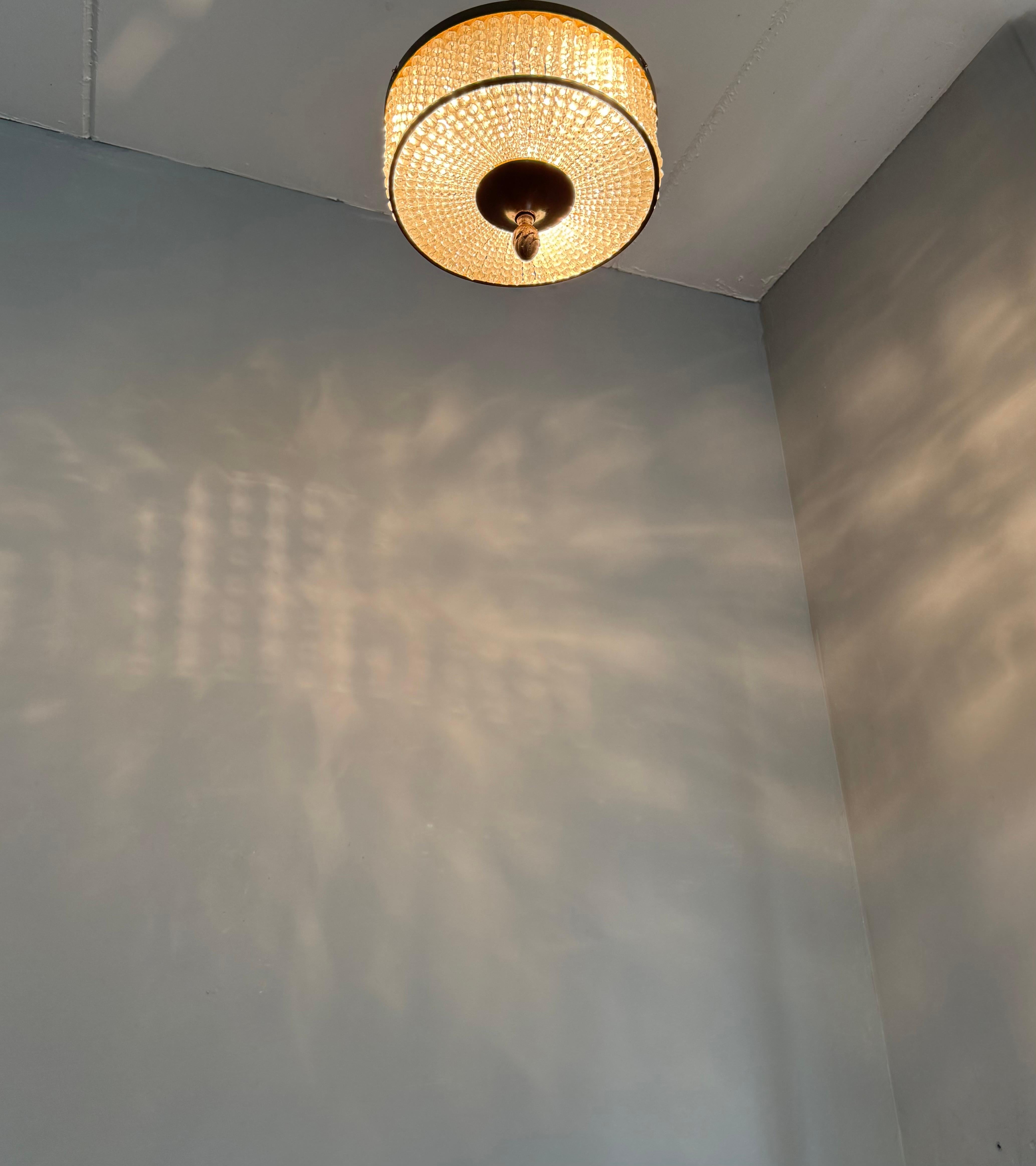 Elegant French Art Deco Flush Mount Ceiling Light with Crystal Beads, circa 1940 in vendita 12