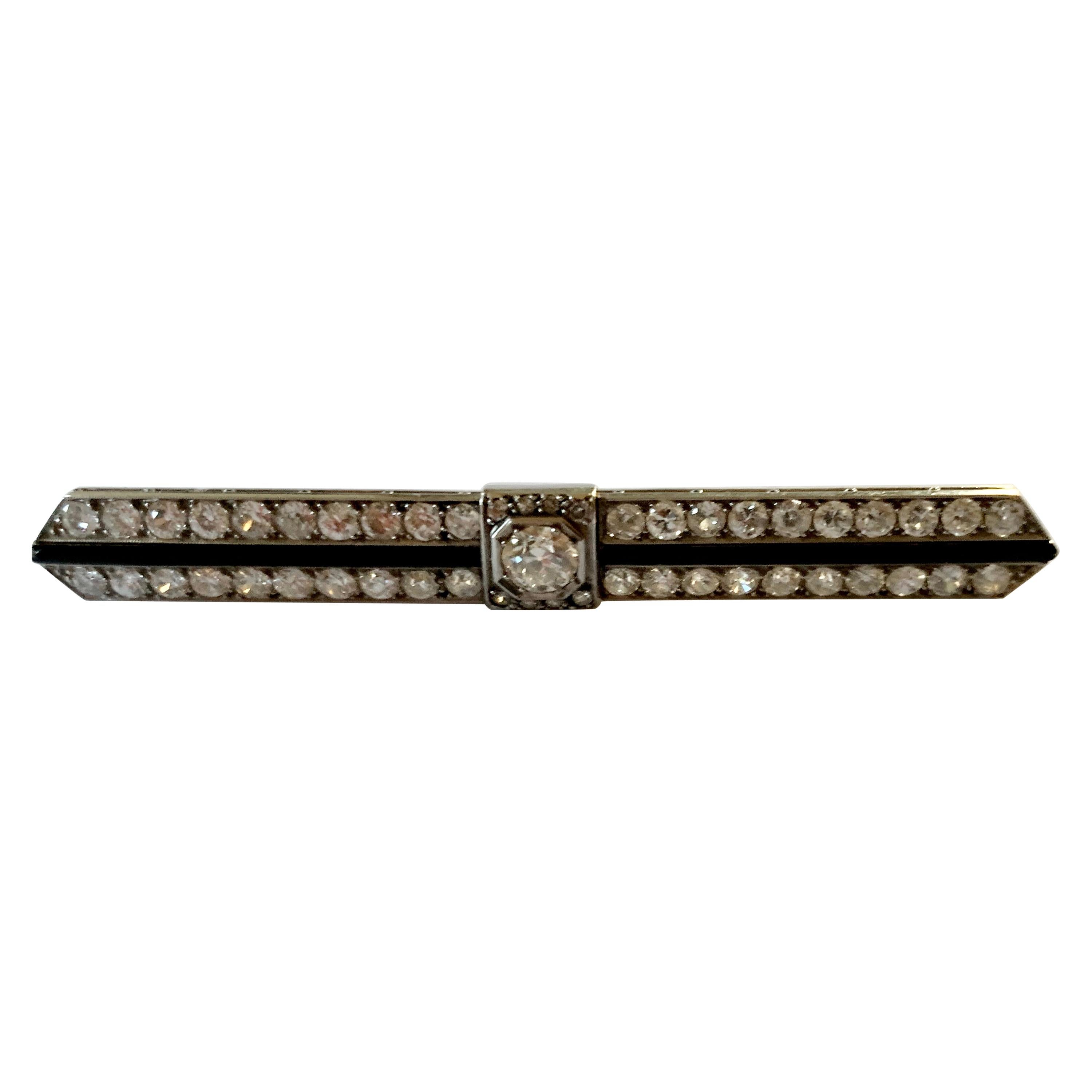 Elegant French Art Deco Platinum Diamond and Onyx Bar Pin Brooch For Sale
