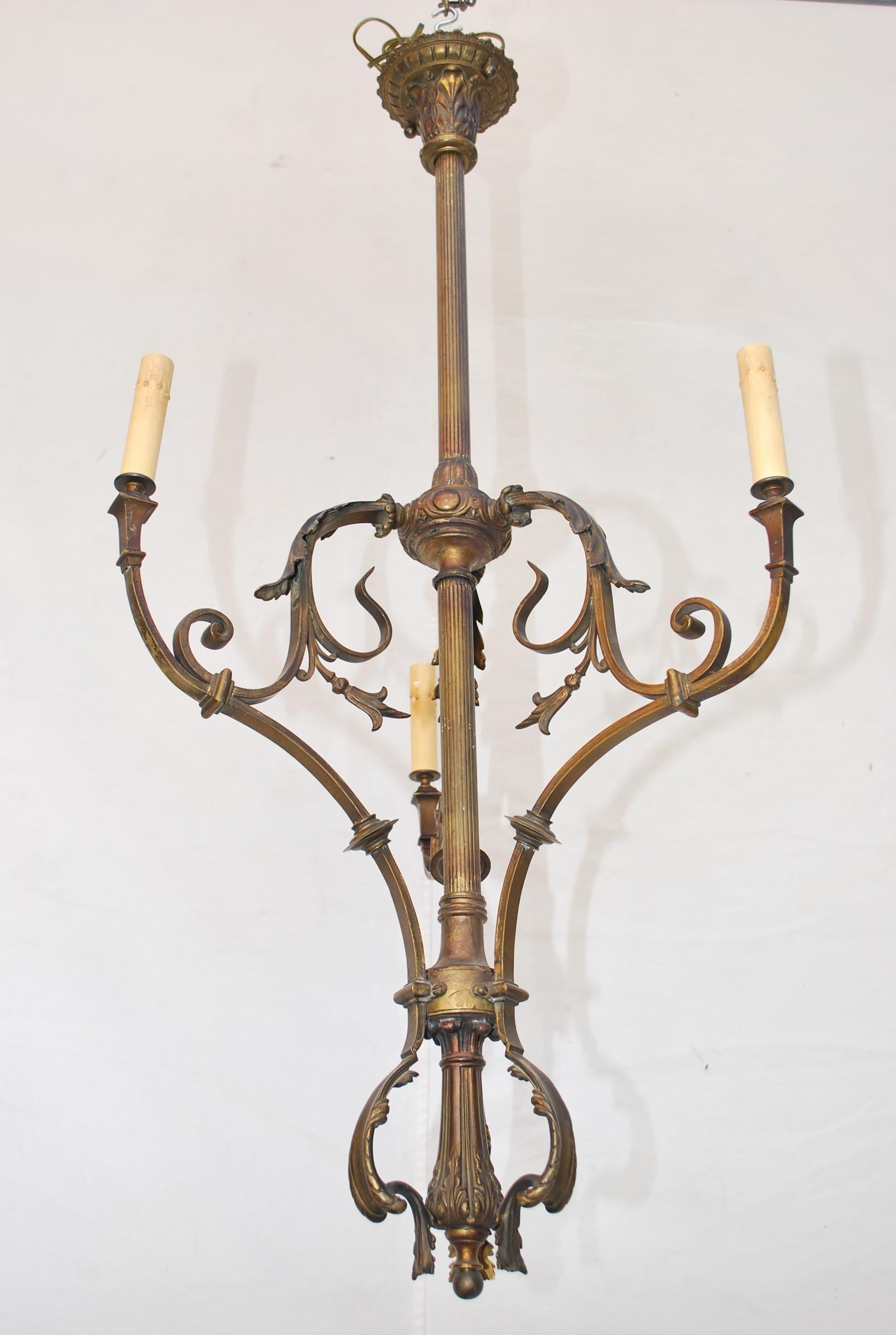 Elegant  French Art Nouveau bronze chandelier For Sale 3