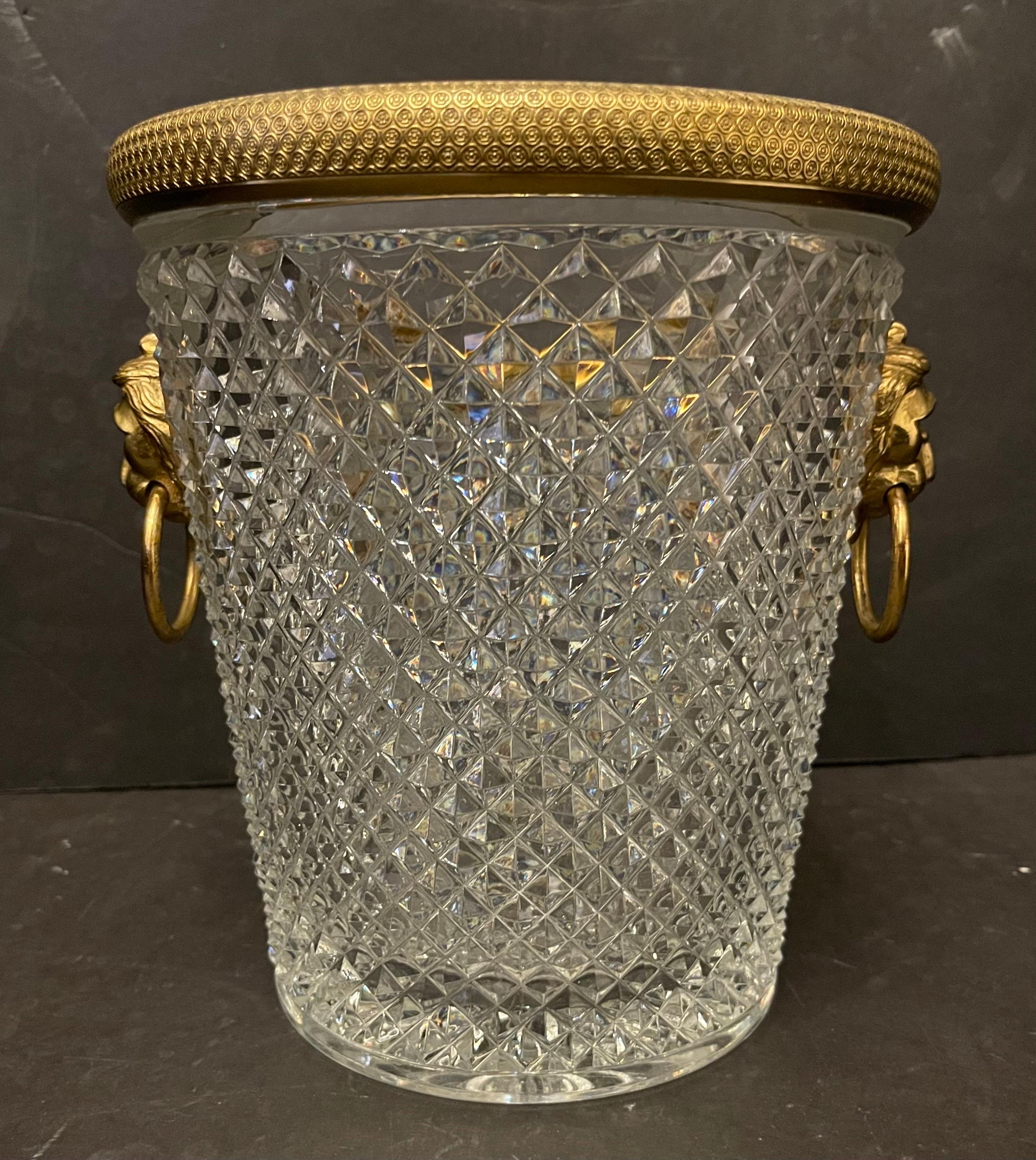 Elegant French Baccarat Lion Handle Dore Bronze Cut Crystal Ormolu Ice Bucket In Good Condition In Roslyn, NY