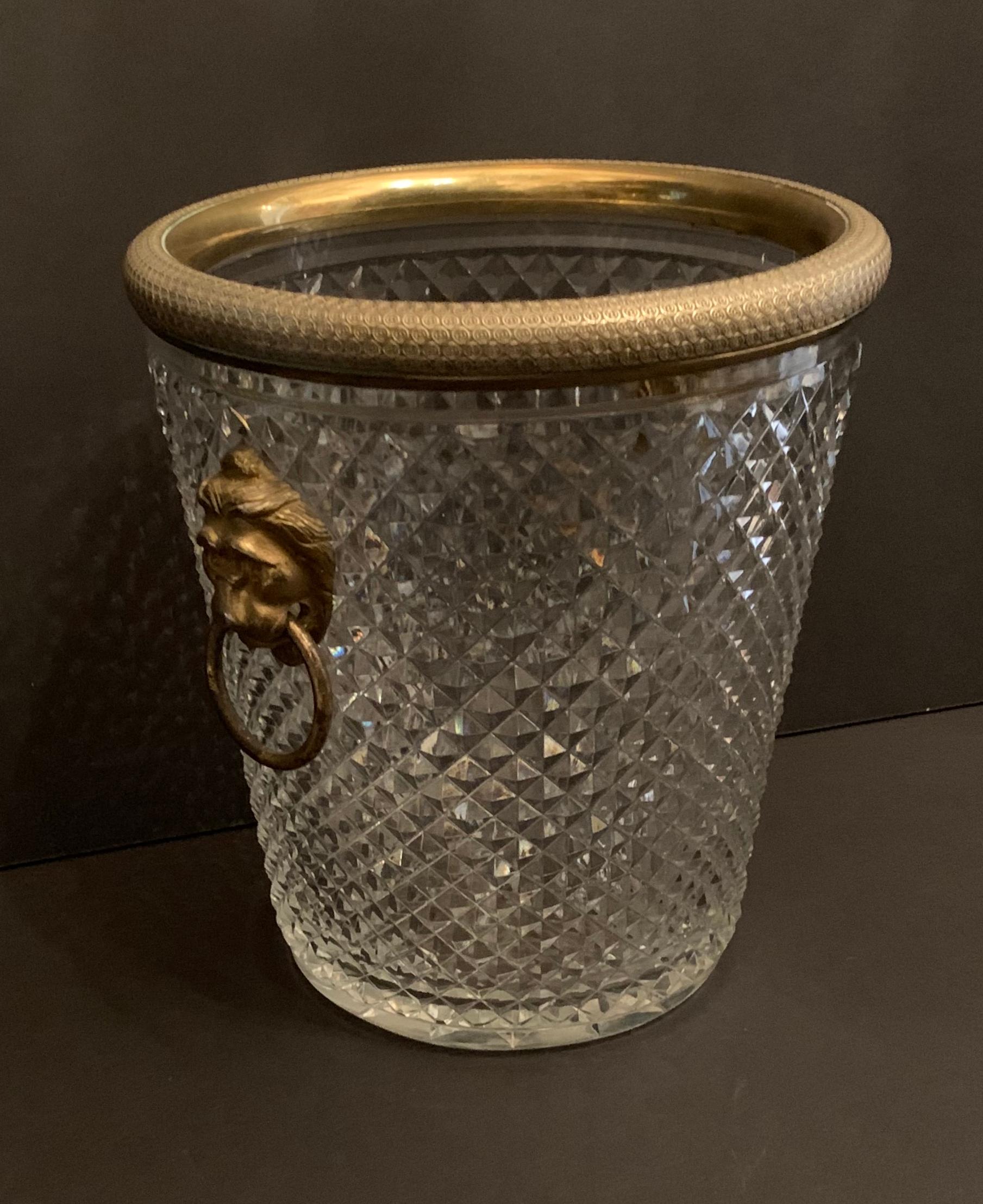 Elegant French Baccarat Lion Handle Dore Bronze Cut Crystal Ormolu Ice Bucket In Good Condition For Sale In Roslyn, NY