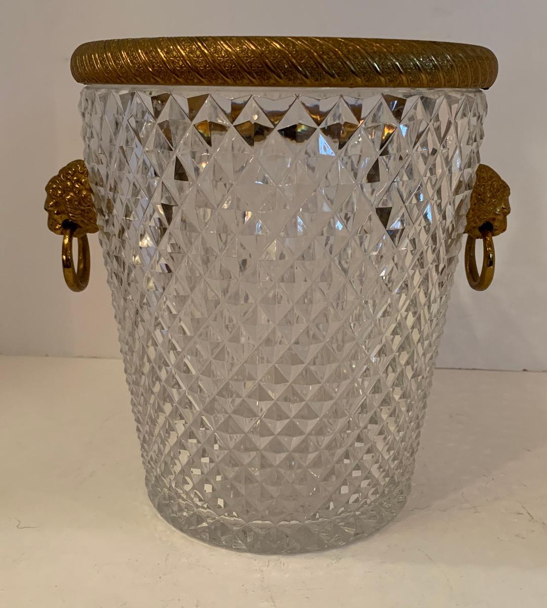 Faceted Elegant French Baccarat Lion Handle Doré Bronze Cut Crystal Ormolu Ice Bucket