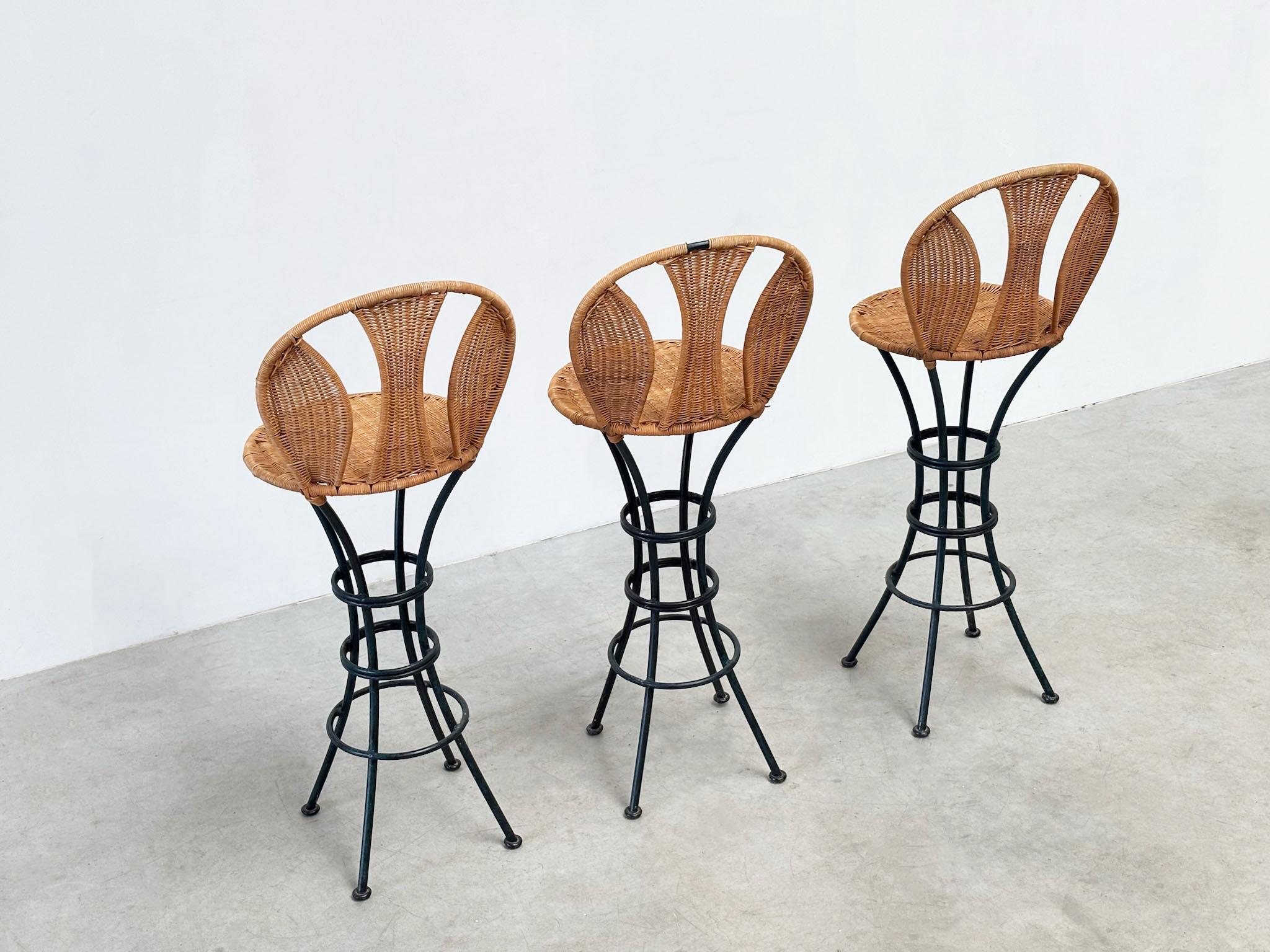 Elegants tabourets de bar français en vente 4