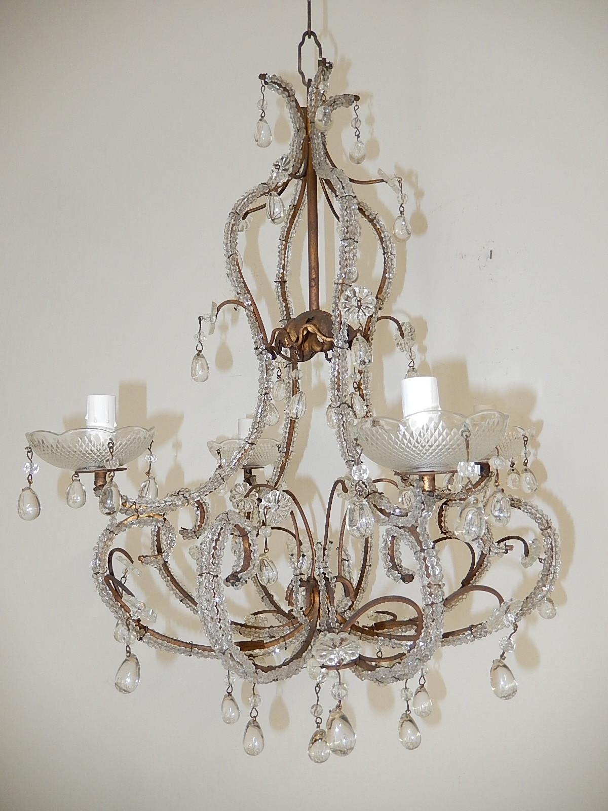 Early 20th Century Elegant French Beaded Murano Drops Chandelier, circa 1920 For Sale