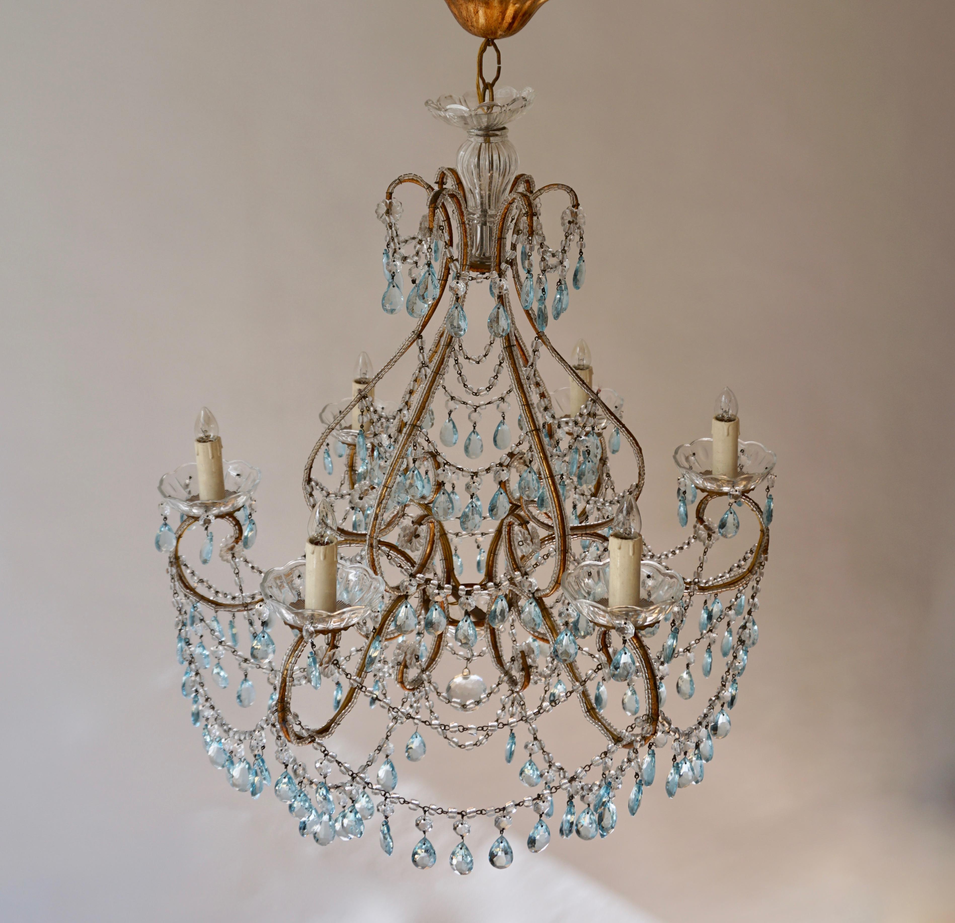 Elegant French Brass and Glass Chandelier For Sale 4