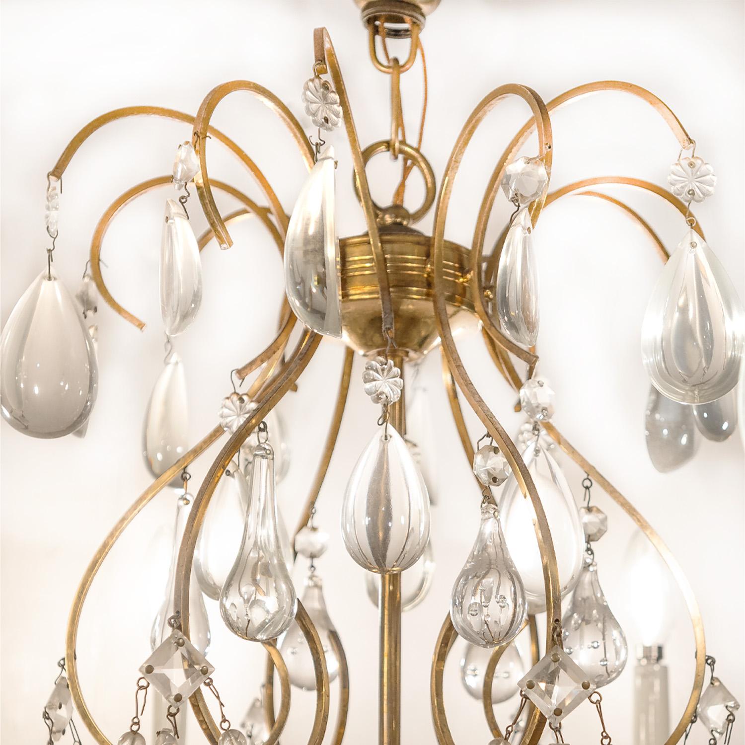 Mid-Century Modern Elegant French Brass Chandelier with Teardrop Crystals, 1950s For Sale
