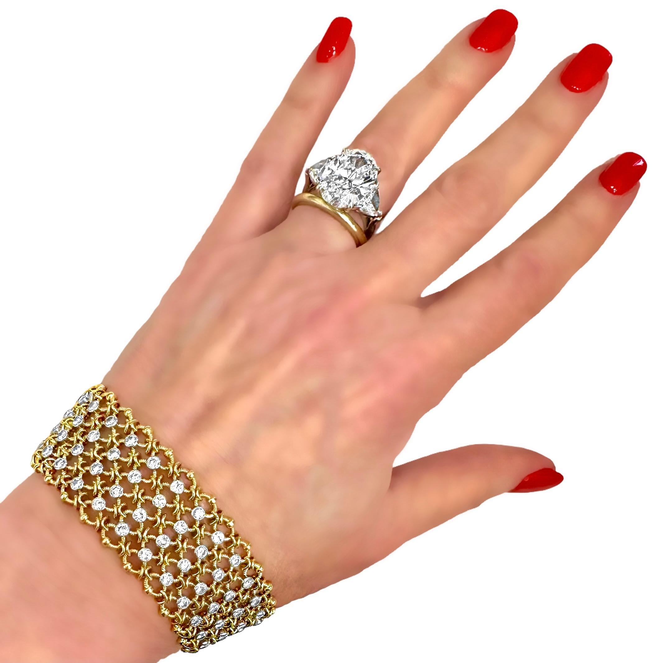 Elegantes französisches Cartier-Armband aus 18 Karat Gelbgold und Diamanten, über einem Zoll breit im Angebot 7
