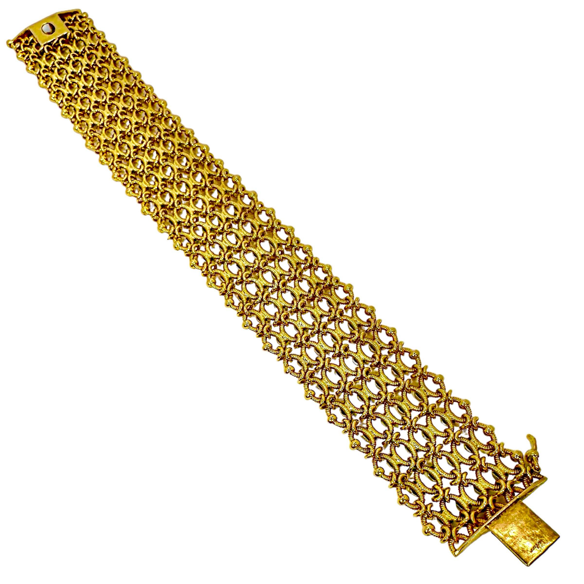 Elegantes französisches Cartier-Armband aus 18 Karat Gelbgold und Diamanten, über einem Zoll breit im Angebot 3