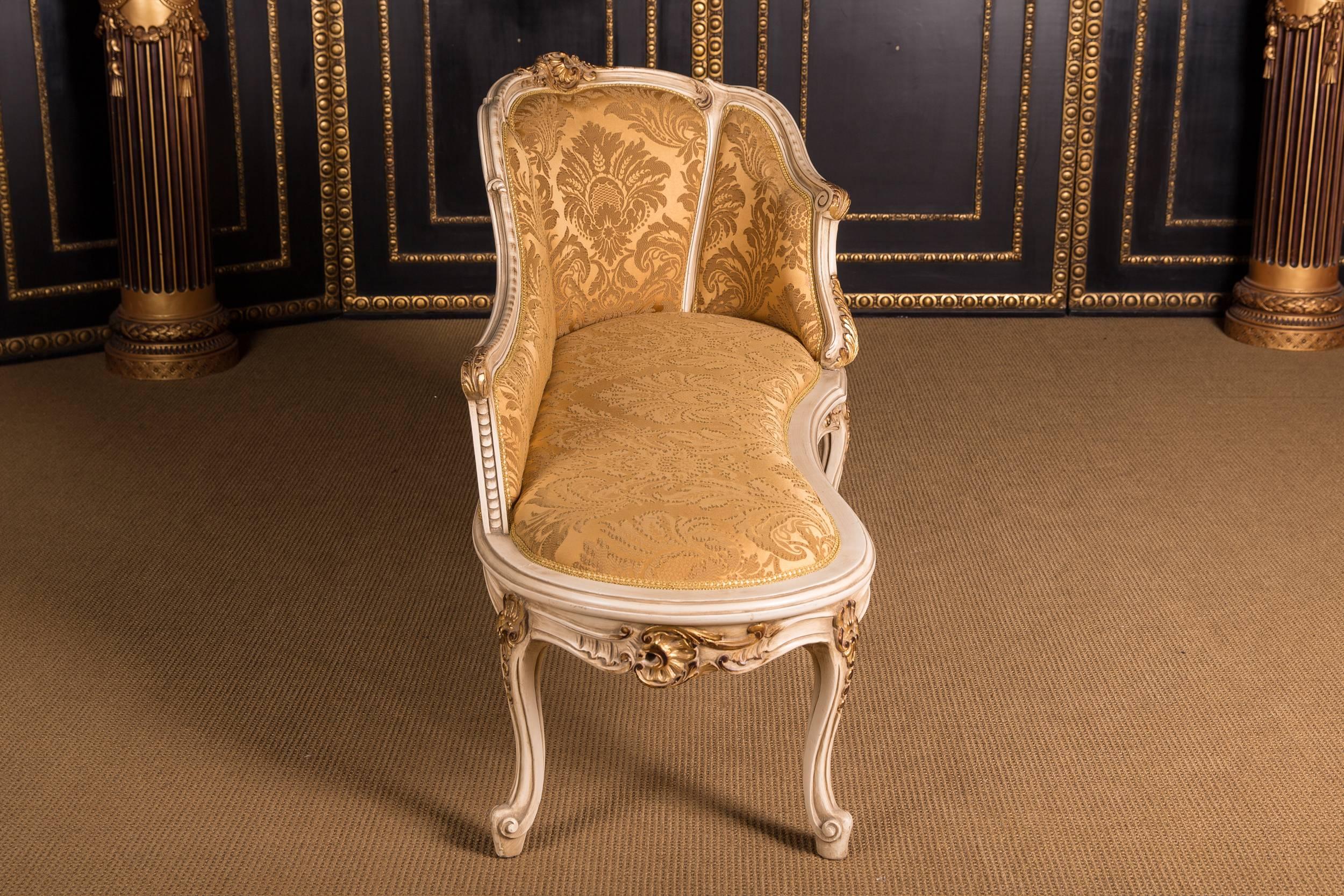 Elegant French Chaise Longue in Louis Quinze Style 2