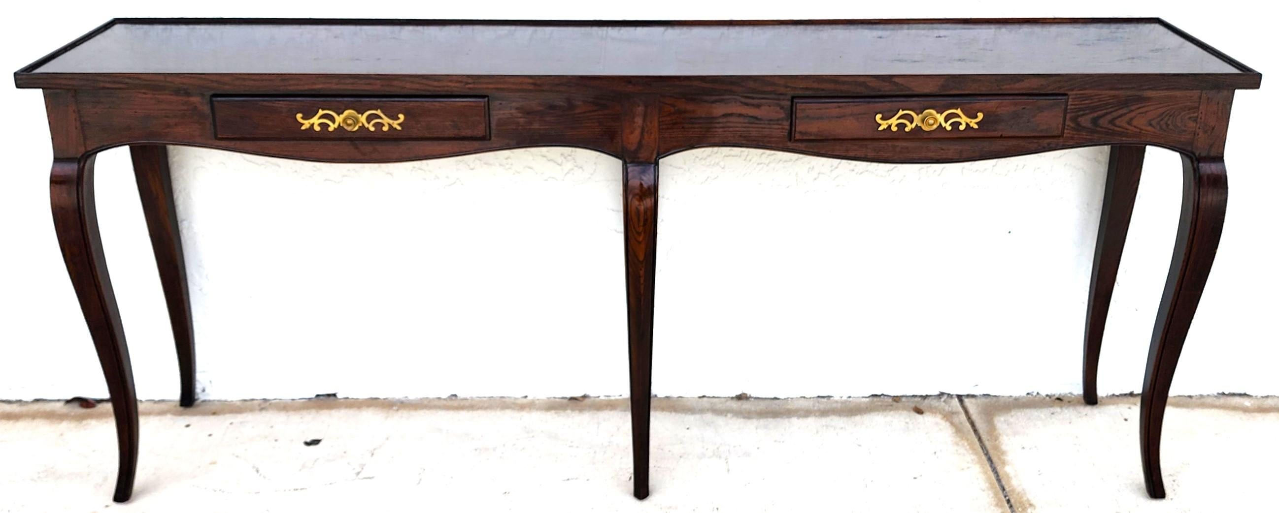 For FULL item description click on READ MORE below.

Offering One Of Our Recent Palm Beach Estate Fine Furniture Acquisitions Of A
Elegant Vintage French Country Console Sofa Hall Table
6 Legs. 2 Drawers

Approximate Measurements in Inches
29.25