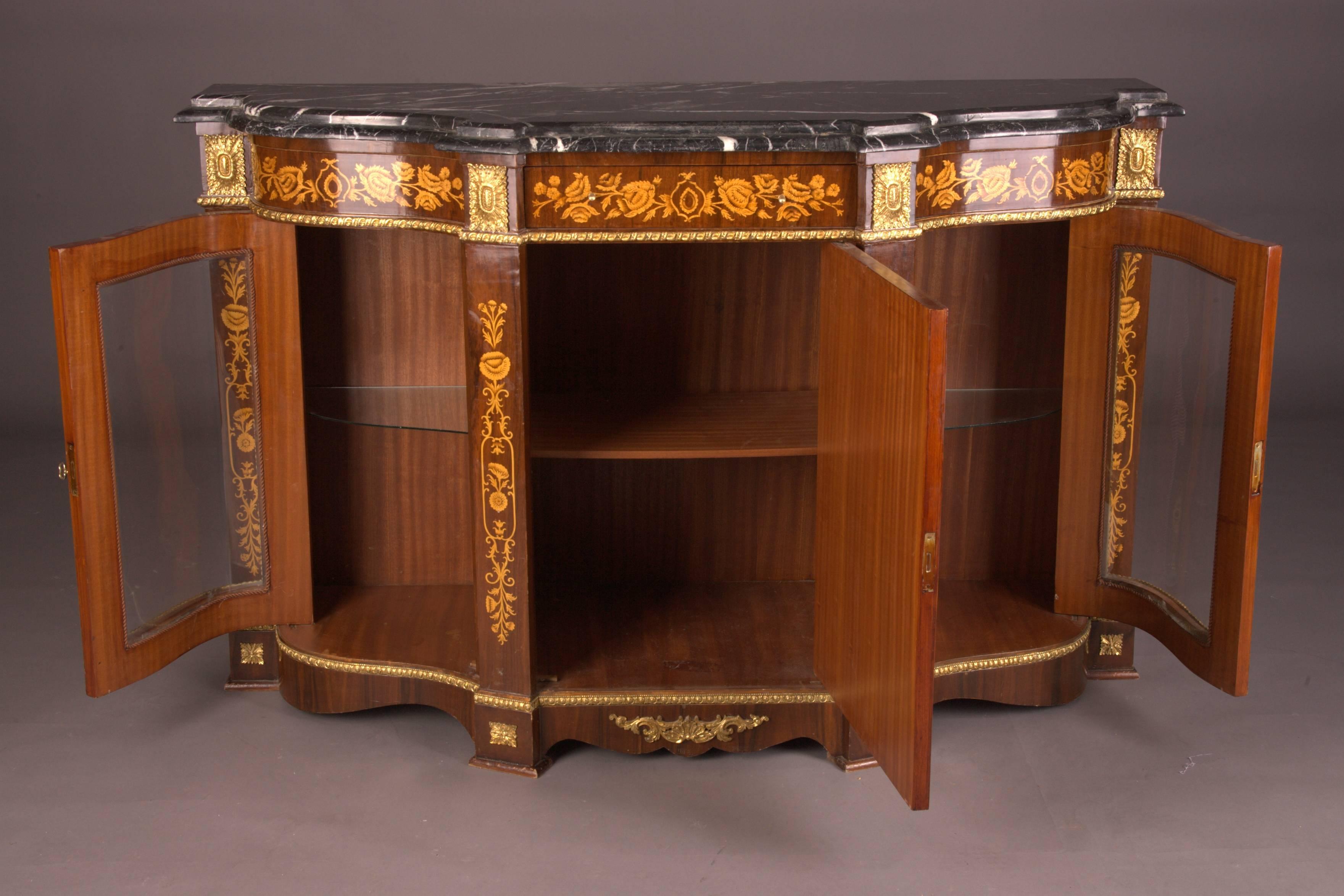 French Dresser Commode sideboard in antique Louis XVI Style mahogany inlay In Good Condition In Berlin, DE