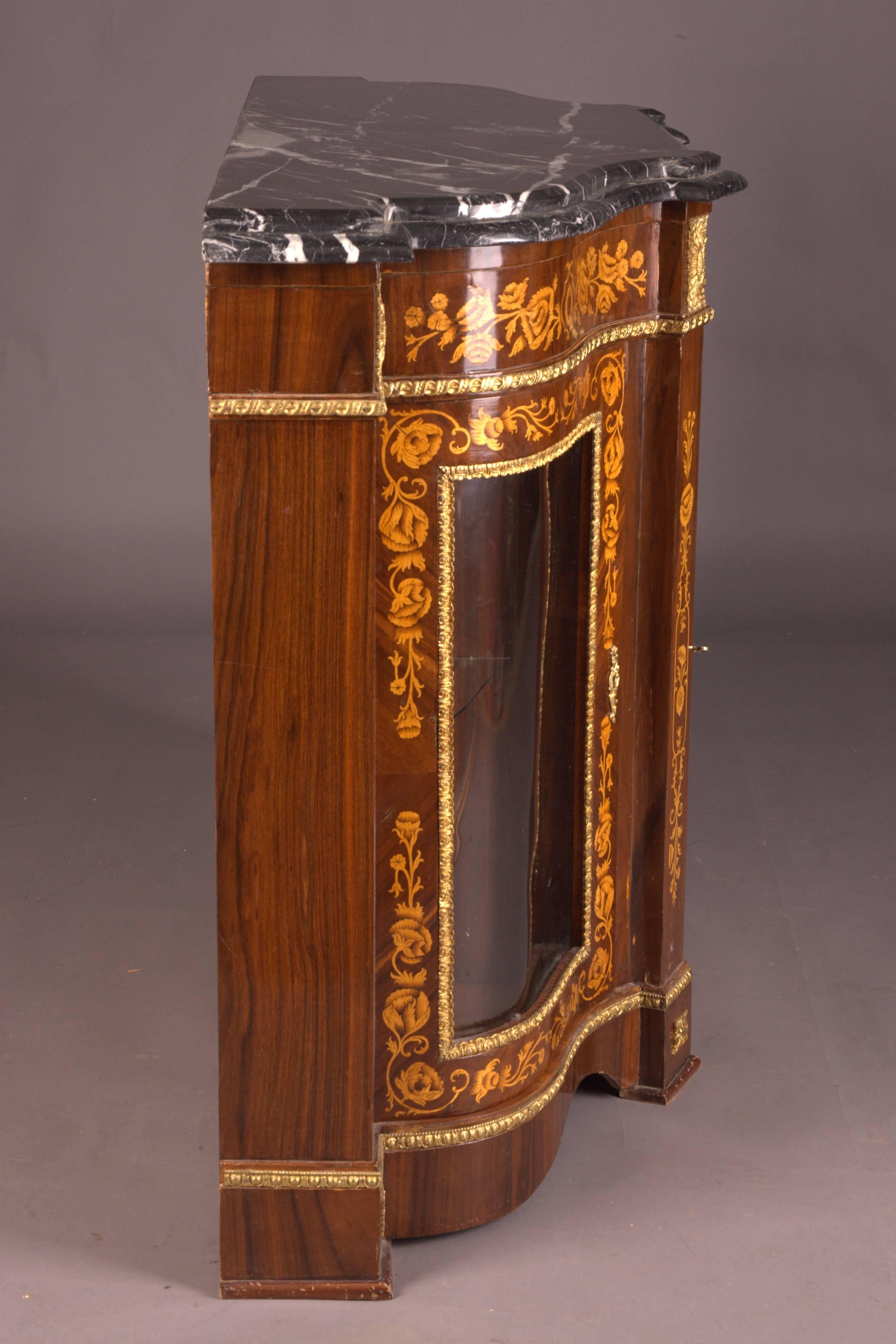 20th Century French Dresser Commode sideboard in antique Louis XVI Style mahogany inlay