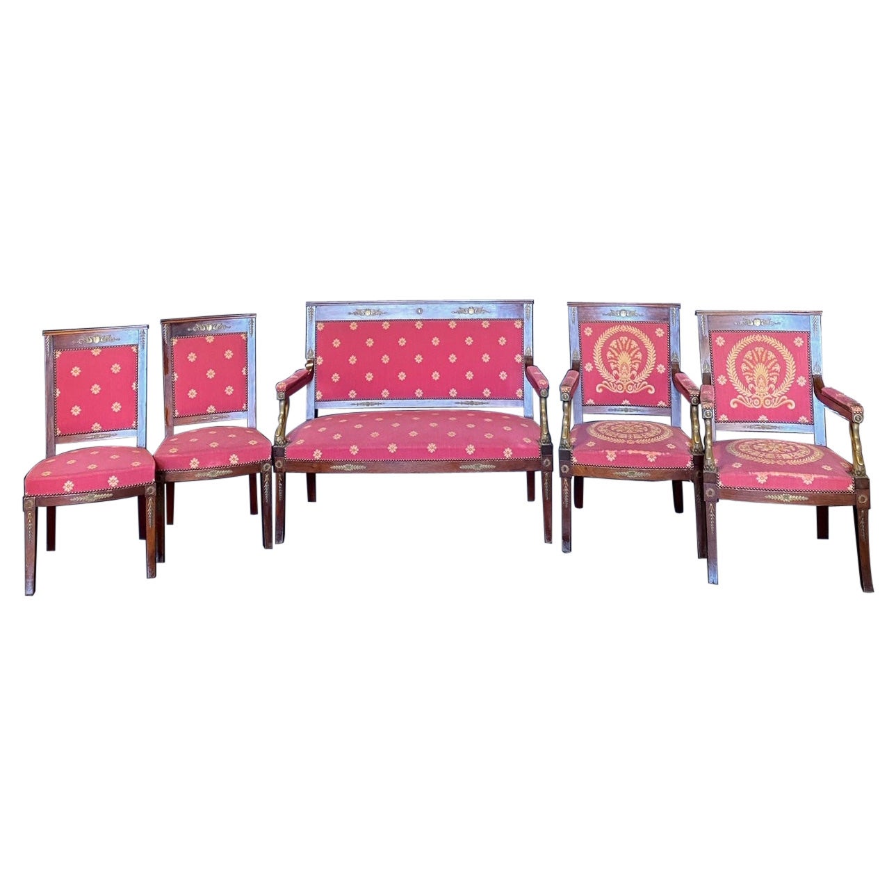 Elegante set da salotto francese Impero a cinque pezzi in mogano con decorazione a cigno in bronzo in vendita