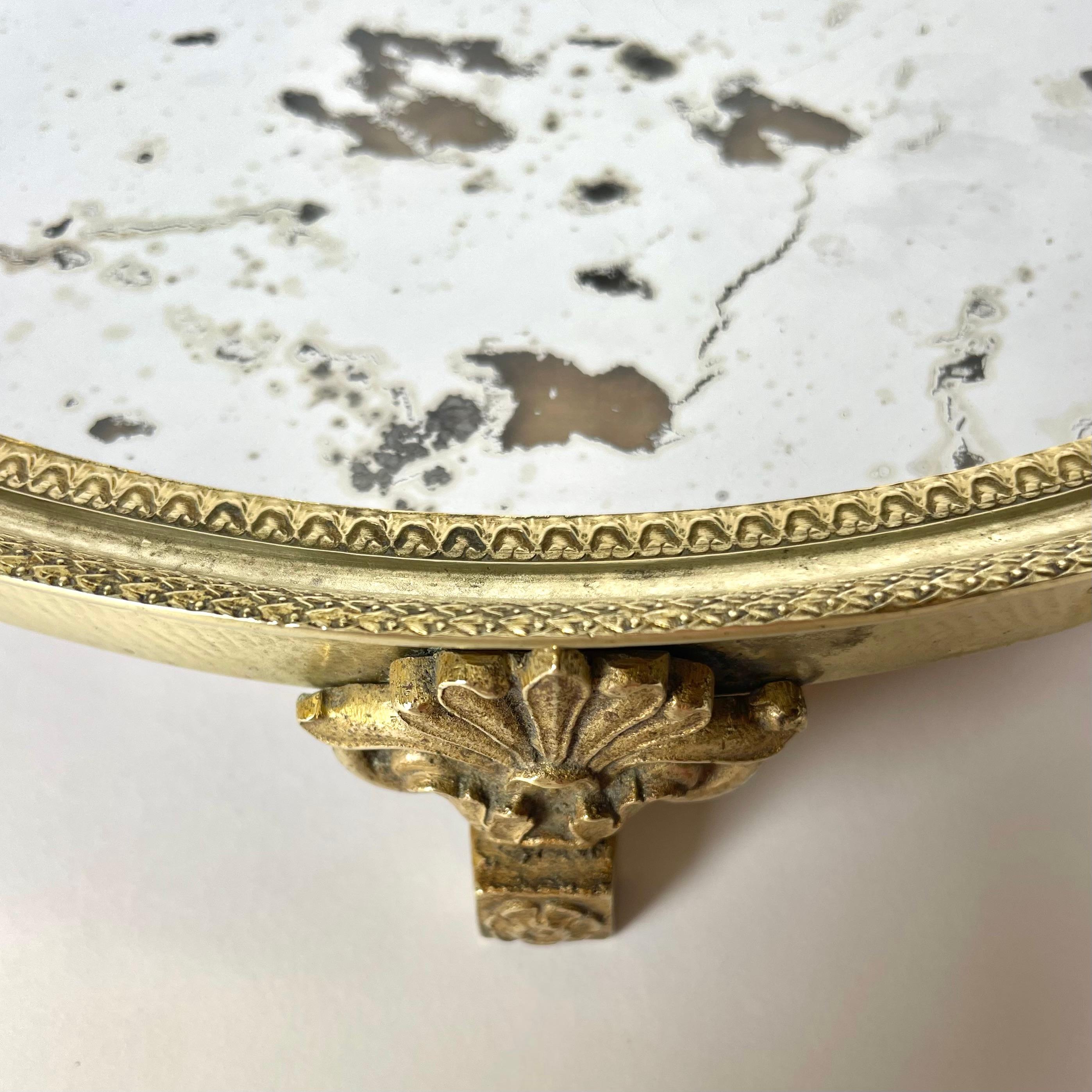 Elegant French Empire Table Plateau in Bronze with nice patina from the 1810s For Sale 4