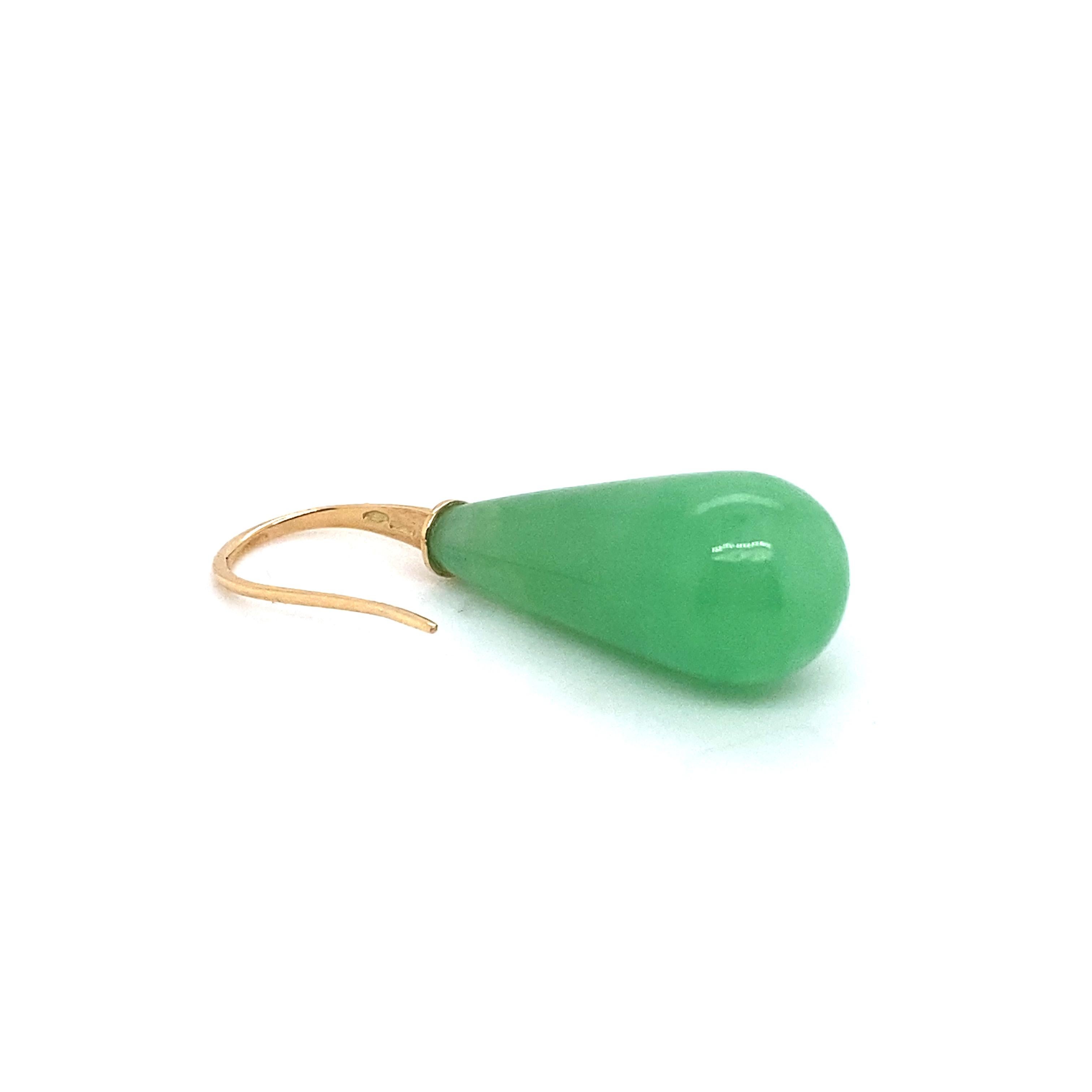 Elegance - Pendants d'oreilles en jade français or jaune Neuf - En vente à Vannes, FR