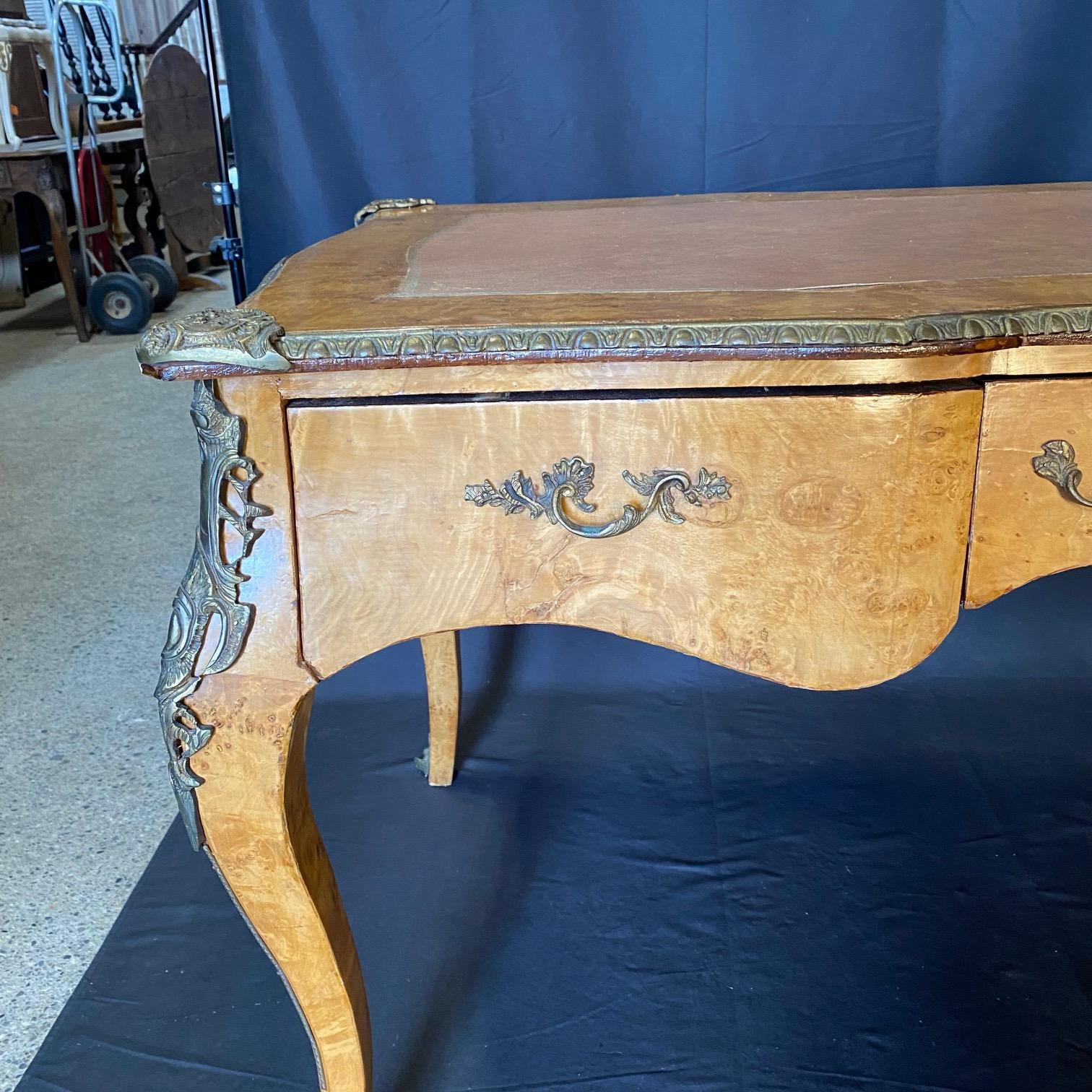 Elegant French Louis XV Style Burled Walnut Writing Desk or Bureau 5