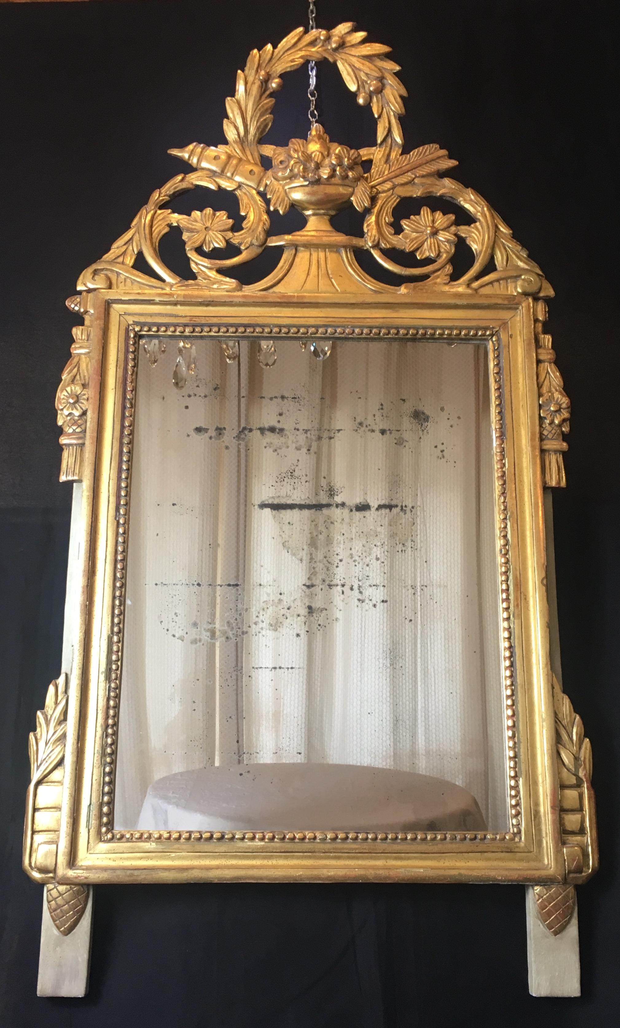 Elegant French Louis XVI Style Mirror For Sale 2