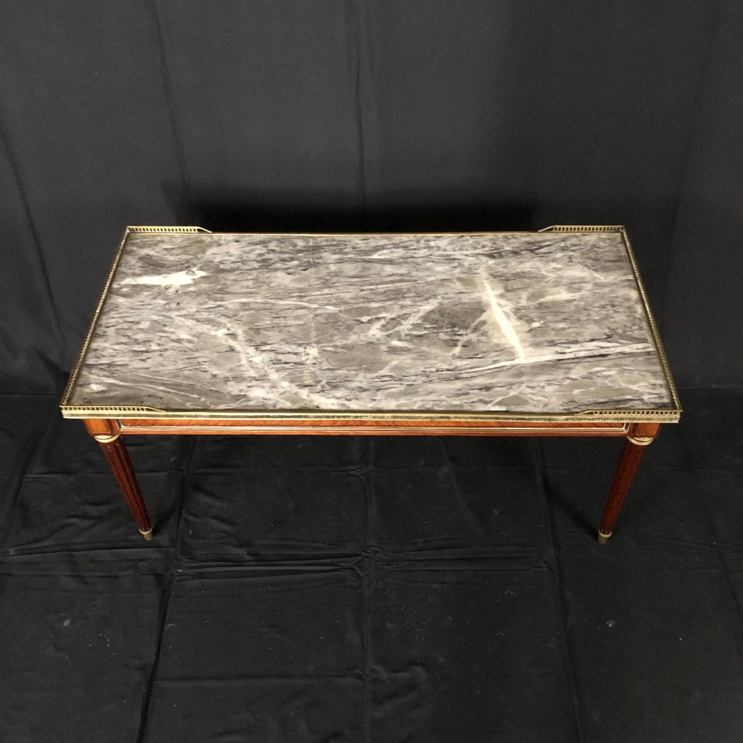 Elegant French Louis XVI Walnut Marble Top Coffee Table In Good Condition In Hopewell, NJ