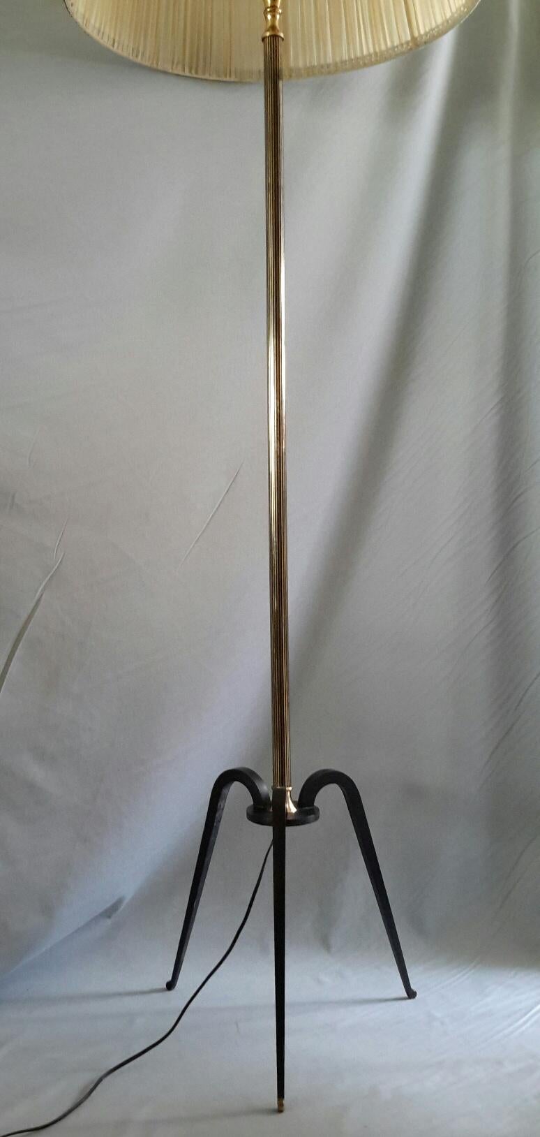 Cotton Elegant French Mid-Century Modern Bronze Lamp Floor by Arlus, 1950s For Sale