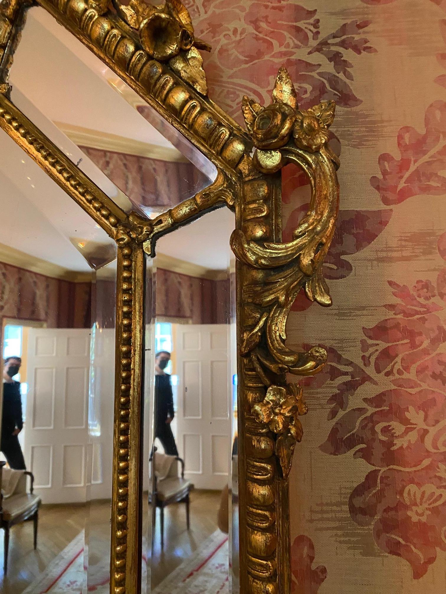 Elegant French Napoleon III Period Parclose Gilt Wood Mirror For Sale 2