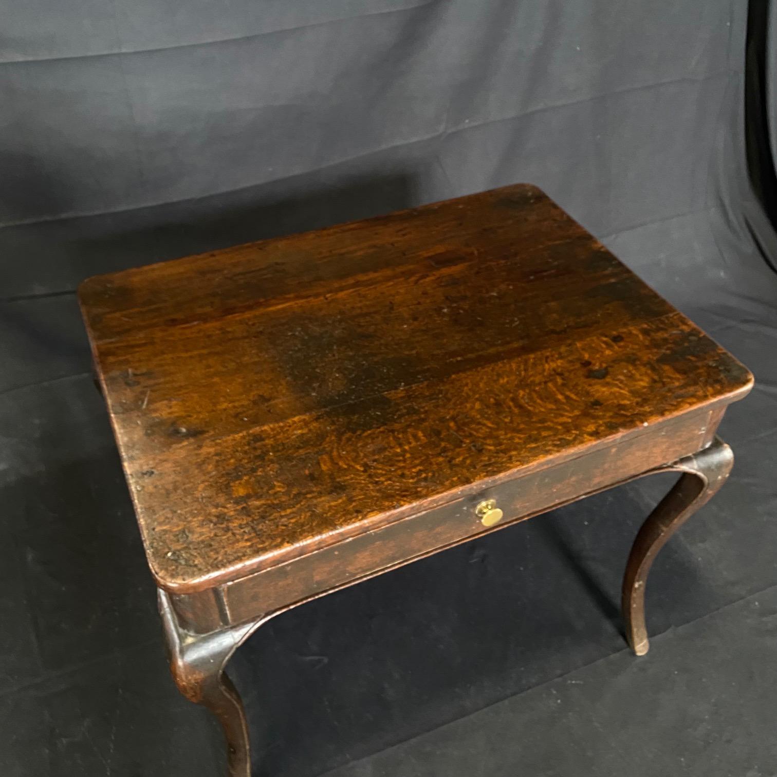 Oak Elegant French Side Table or Desk with Hooved Feet For Sale