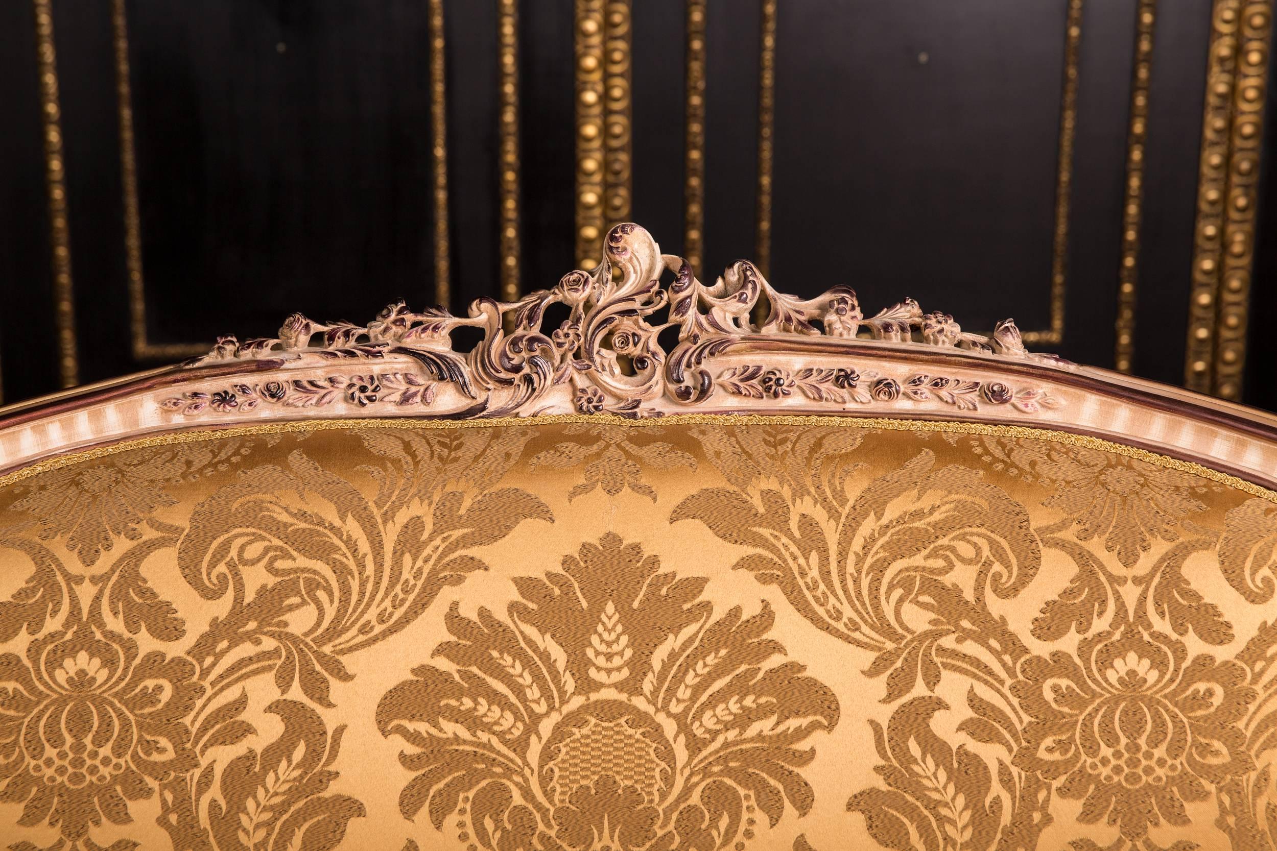 Louis XVI Elegant French Sofa Canape in Louis Seize Style