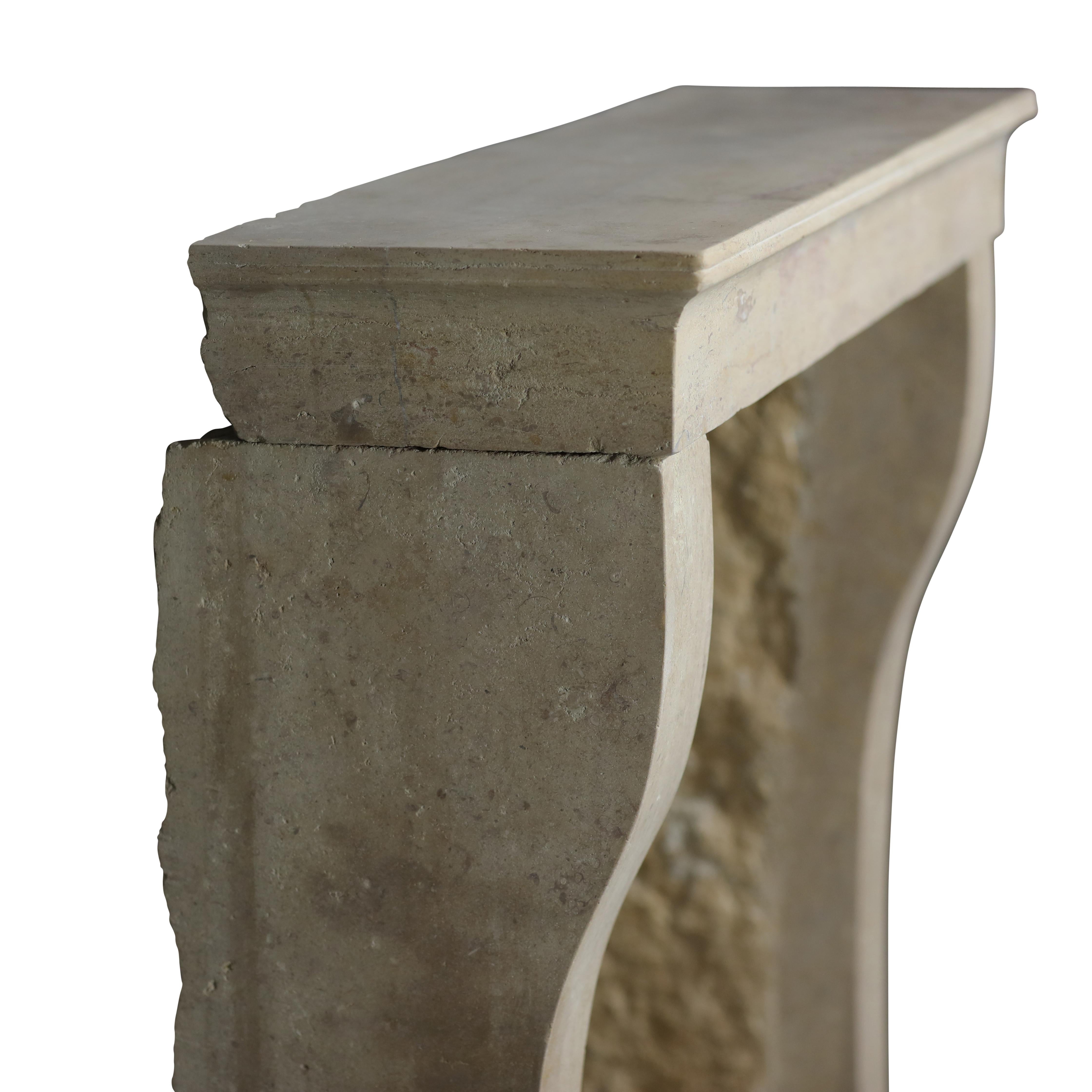 Elegant French Vintage Fireplace Surround in Limestone  For Sale 5