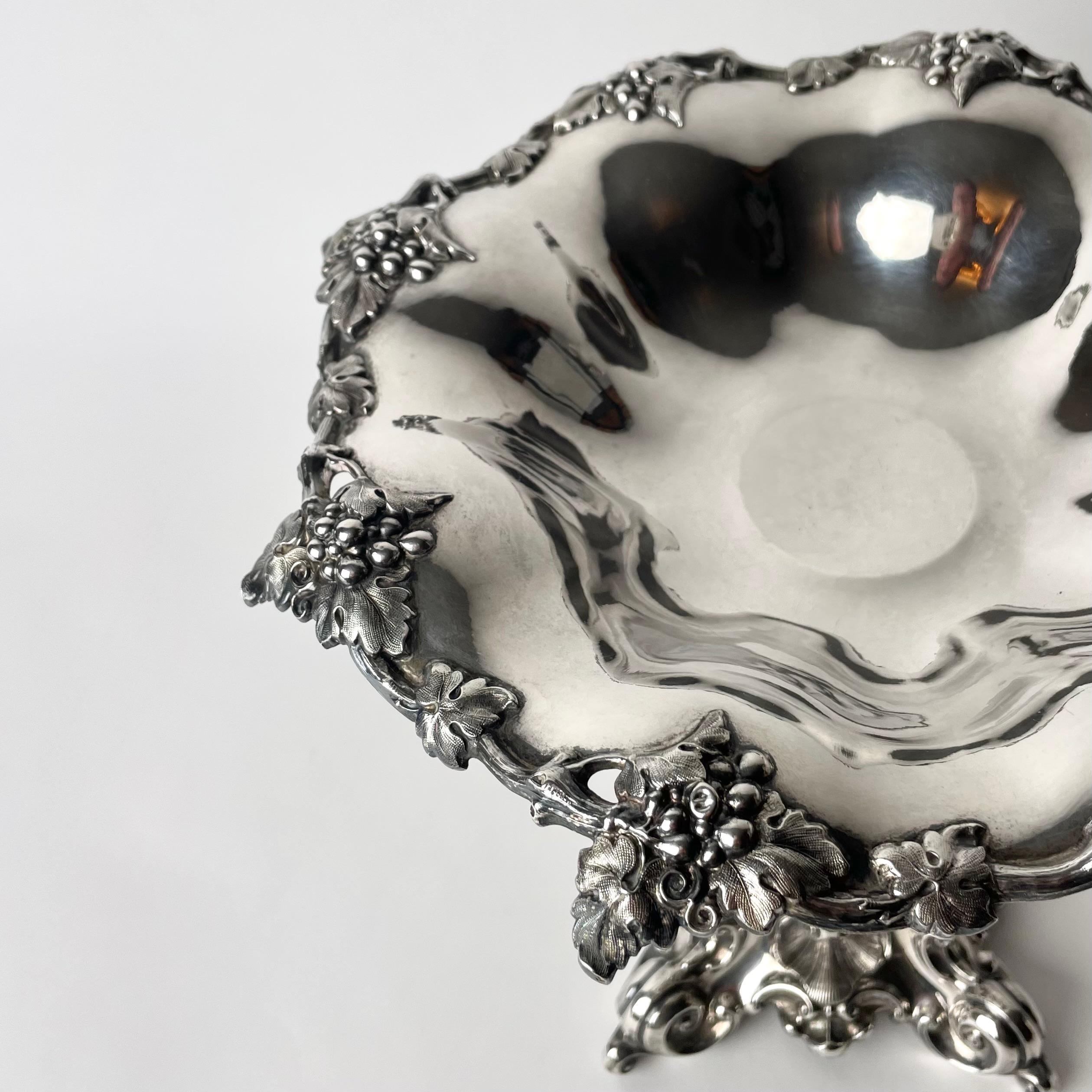 Mid-19th Century Elegant Fruit Bowl in hallmarked silver from Gothenburg, Sweden dated 1858 For Sale