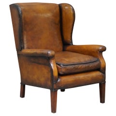 Fauteuil Club Wingback élégant en cuir brun de style édouardien entièrement restauré, vers 1900