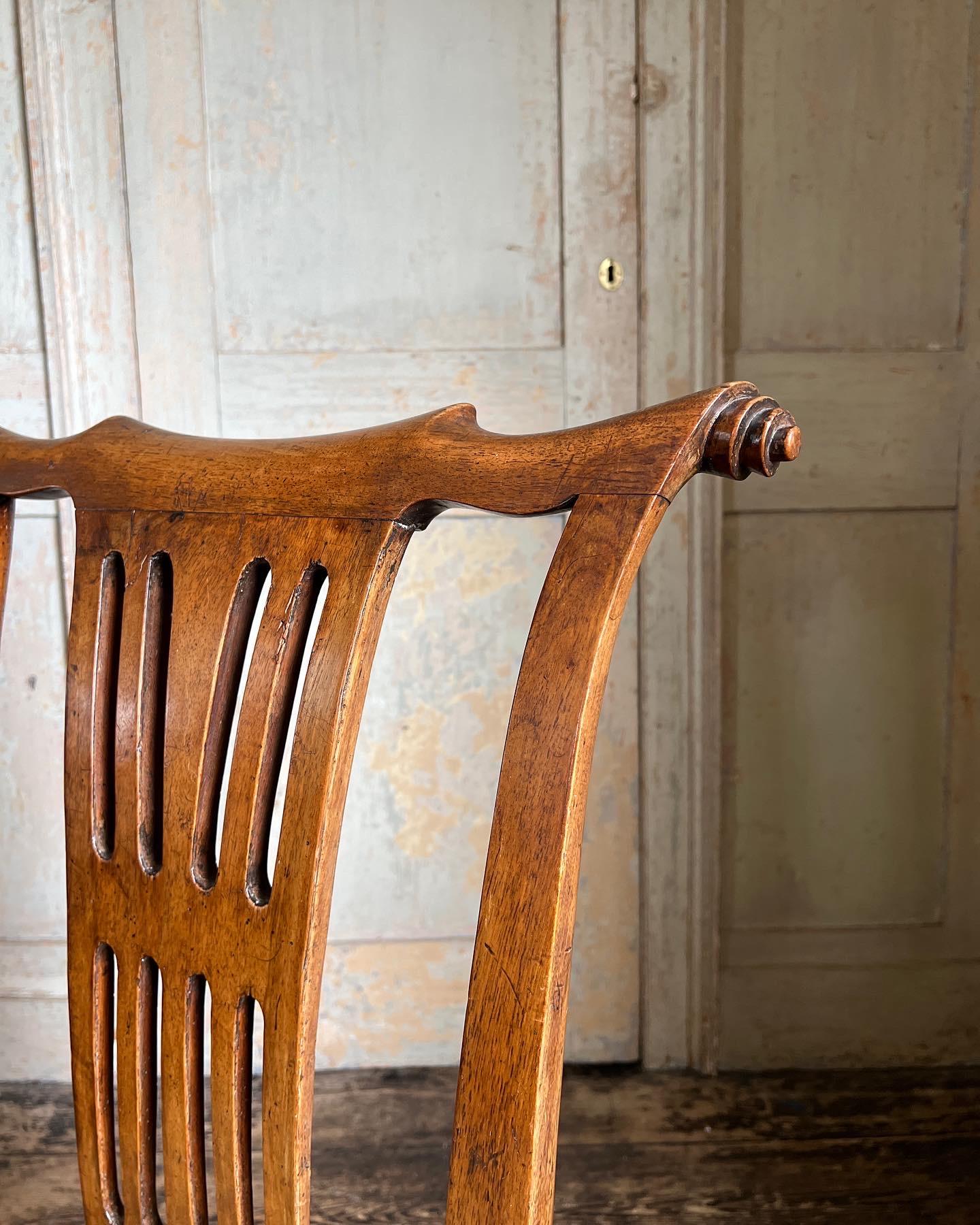 British Elegant George II Walnut Carved Side Chair, c.1730 For Sale