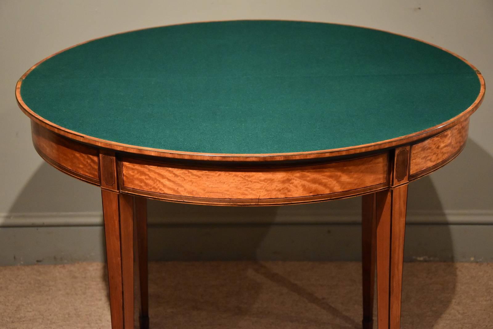 Elegant George III Satinwood Card Table In Good Condition In Wiltshire, GB