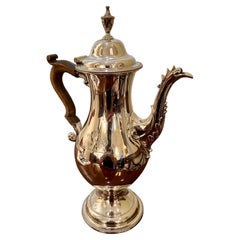 Elegant Georgian Sterling Silver Coffee Pot by Hester Bateman, London 1782