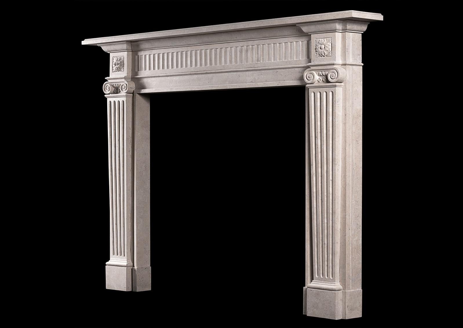Elegant Georgian Style Limestone Fireplace In Excellent Condition For Sale In London, GB