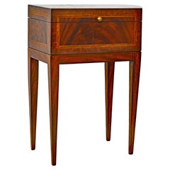 Retro Elegant Georgian Style Maitland Smith Inlaid Mahogany Accent Storage Side Table
