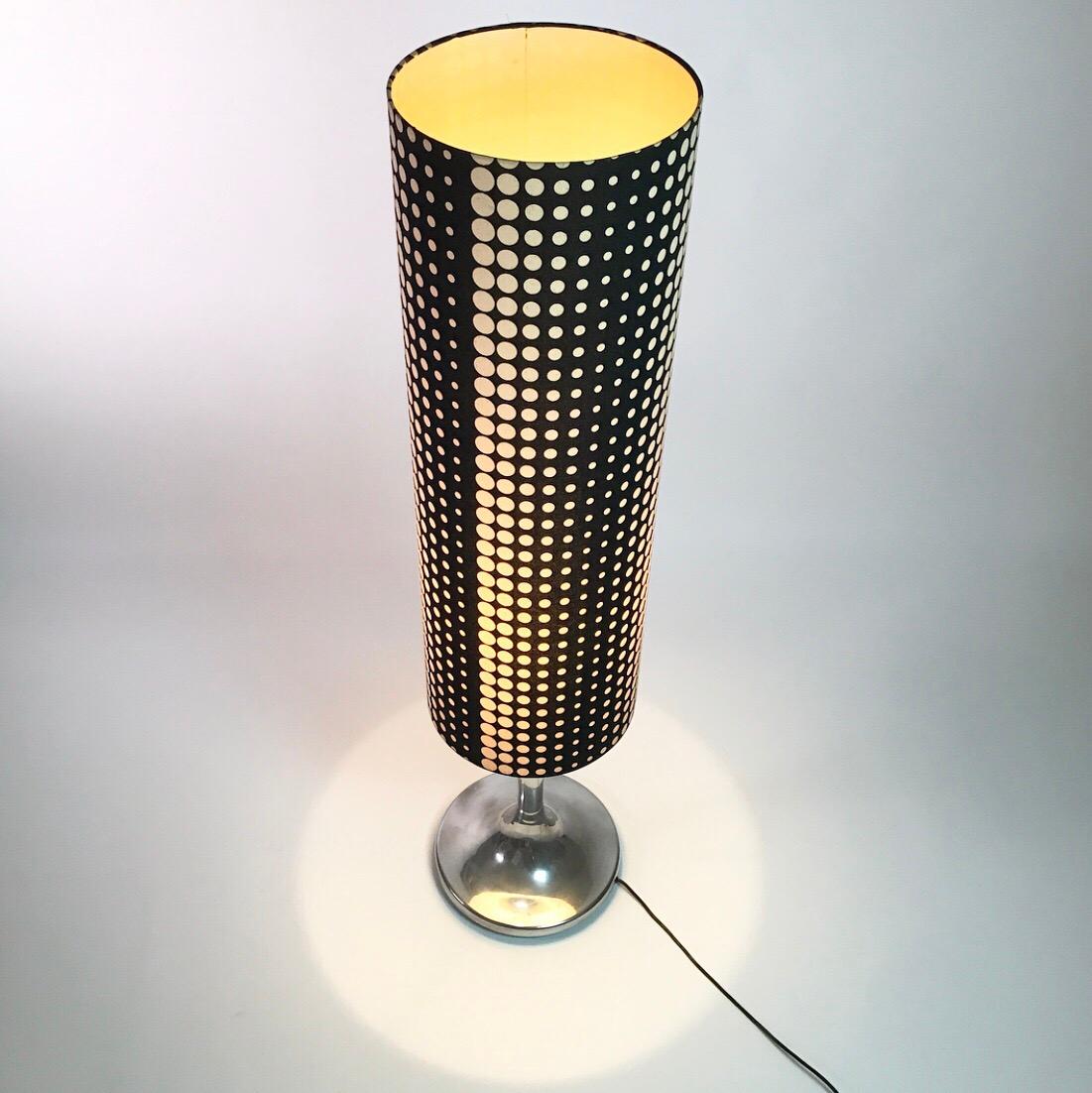 Scandinavian Modern Elegant German Space Age Floor Lamp by Kaiser Leuchten, Germany 1970s For Sale