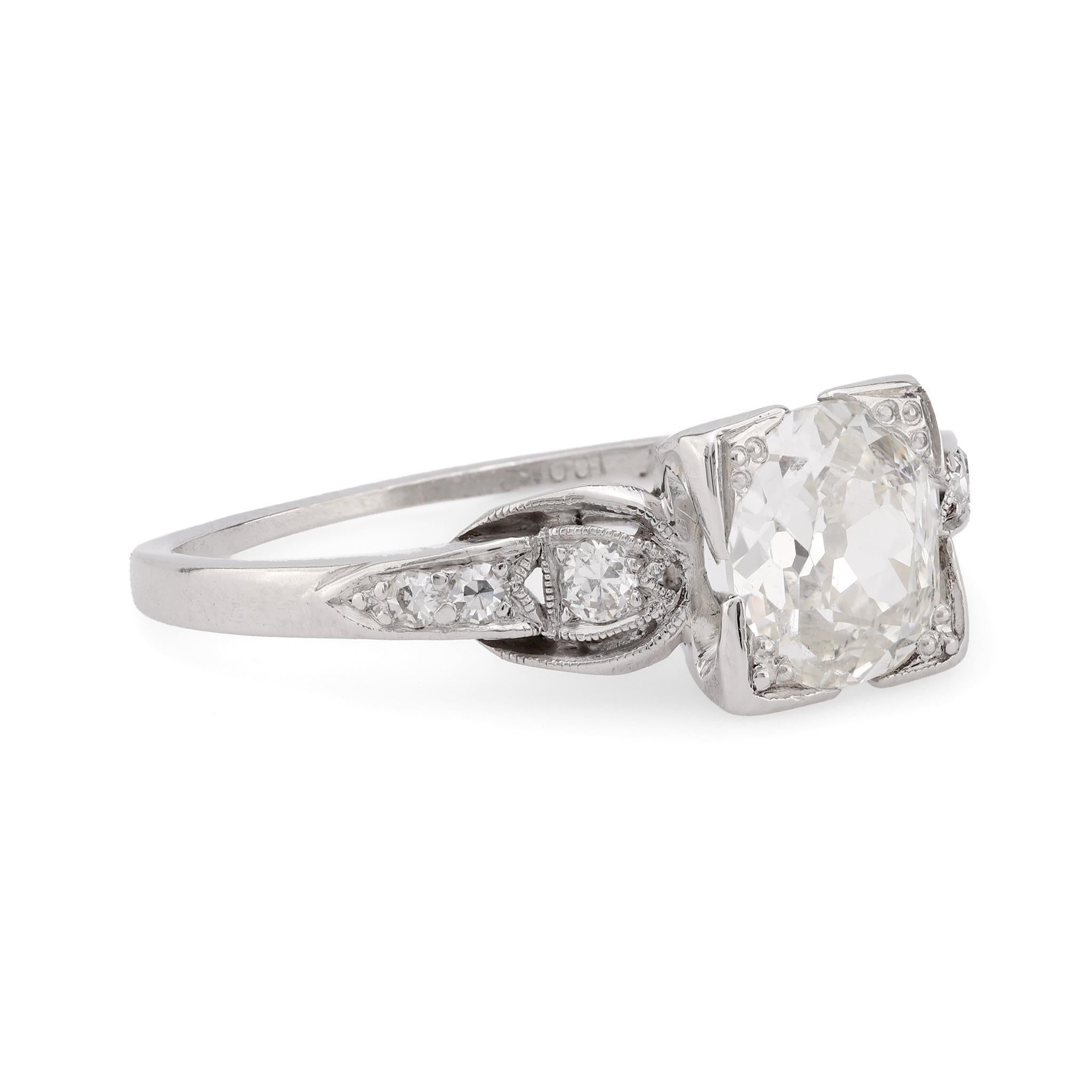 Elegance GIA 0,89 Karat Diamant-Verlobungsring mit Kissenschliff aus Platin (Art déco)