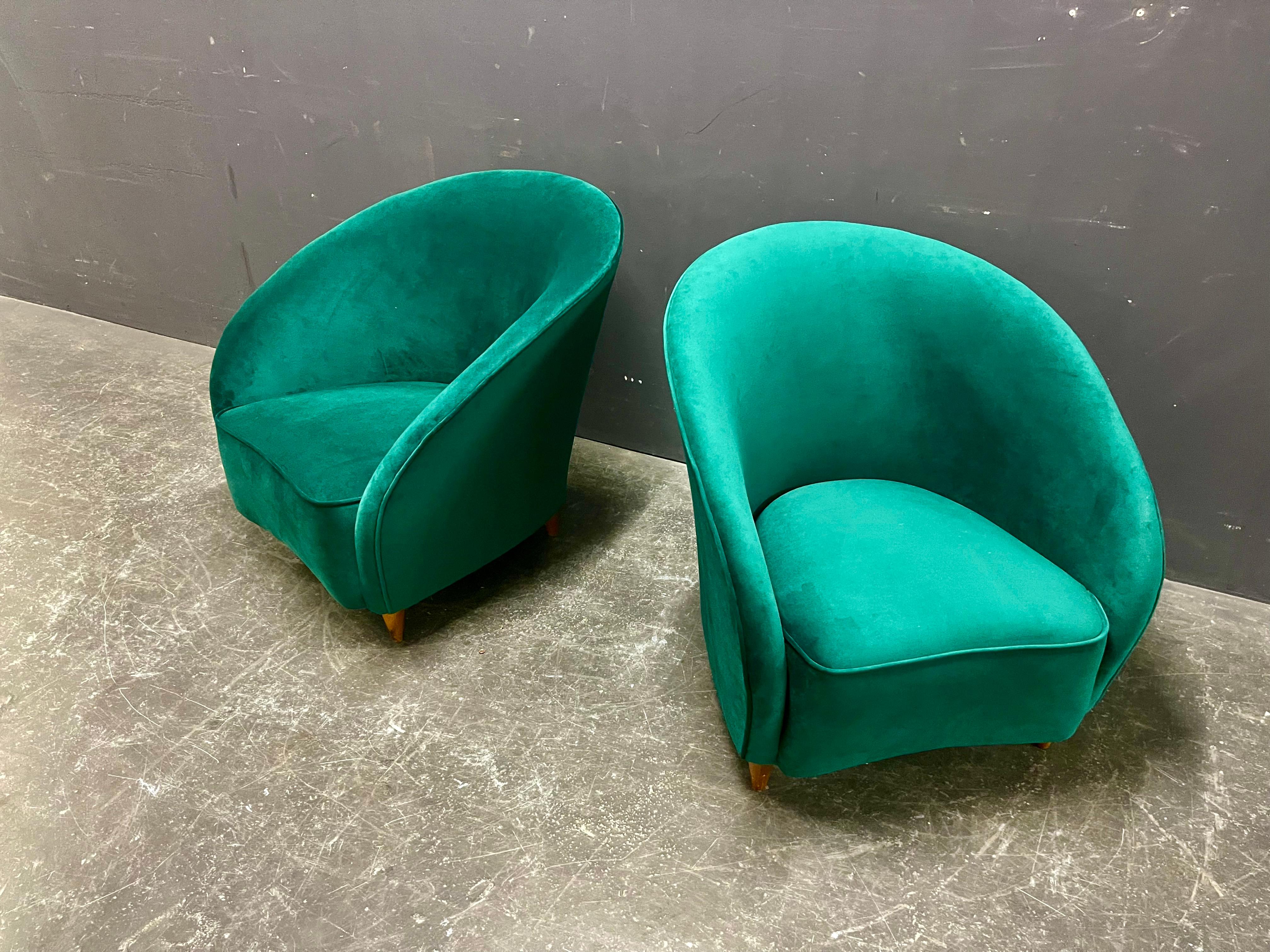 elegant gio ponti lounge chairs for casa e giardino For Sale 11