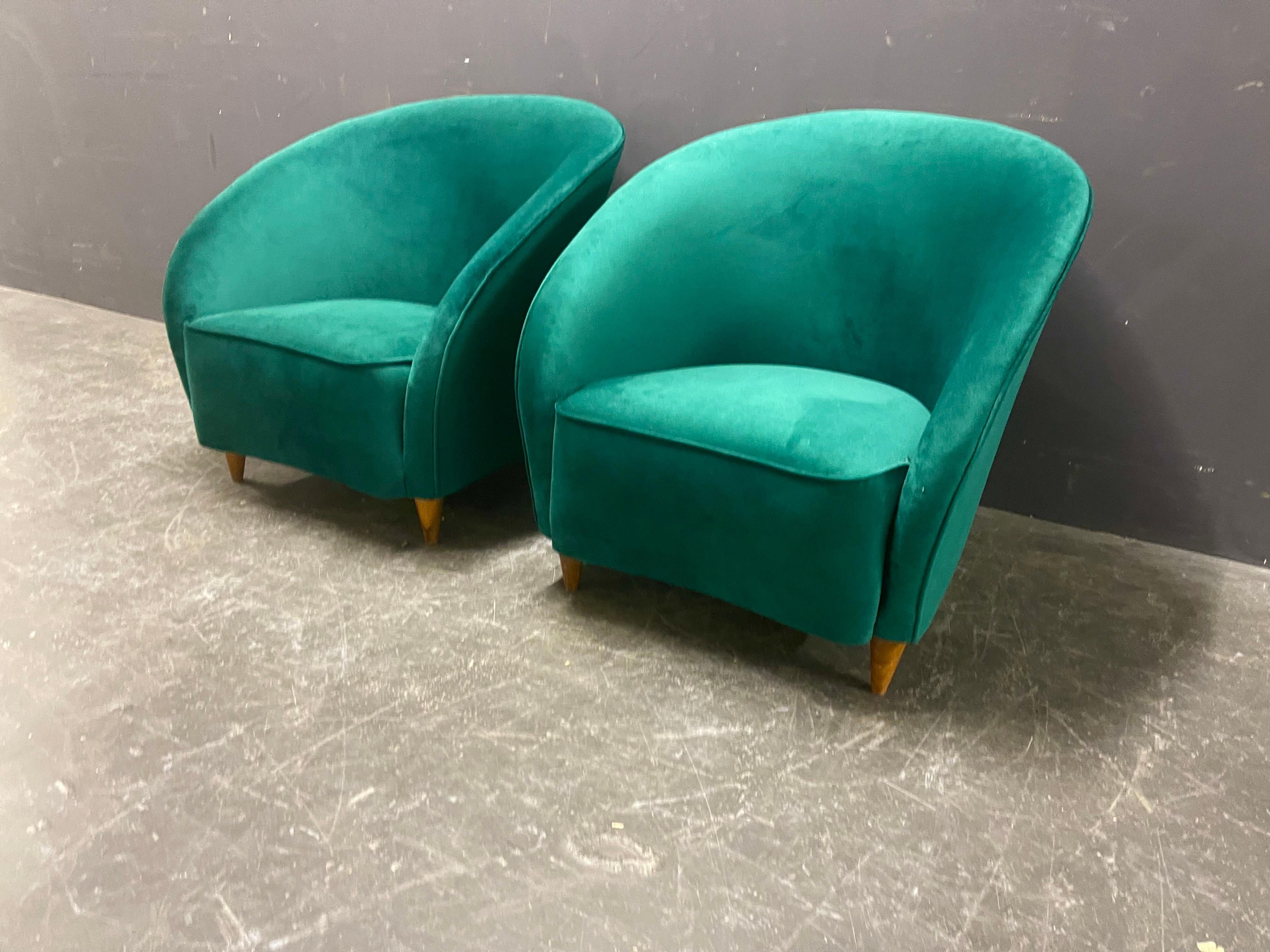 elegant gio ponti lounge chairs for casa e giardino In Good Condition For Sale In Munich, DE