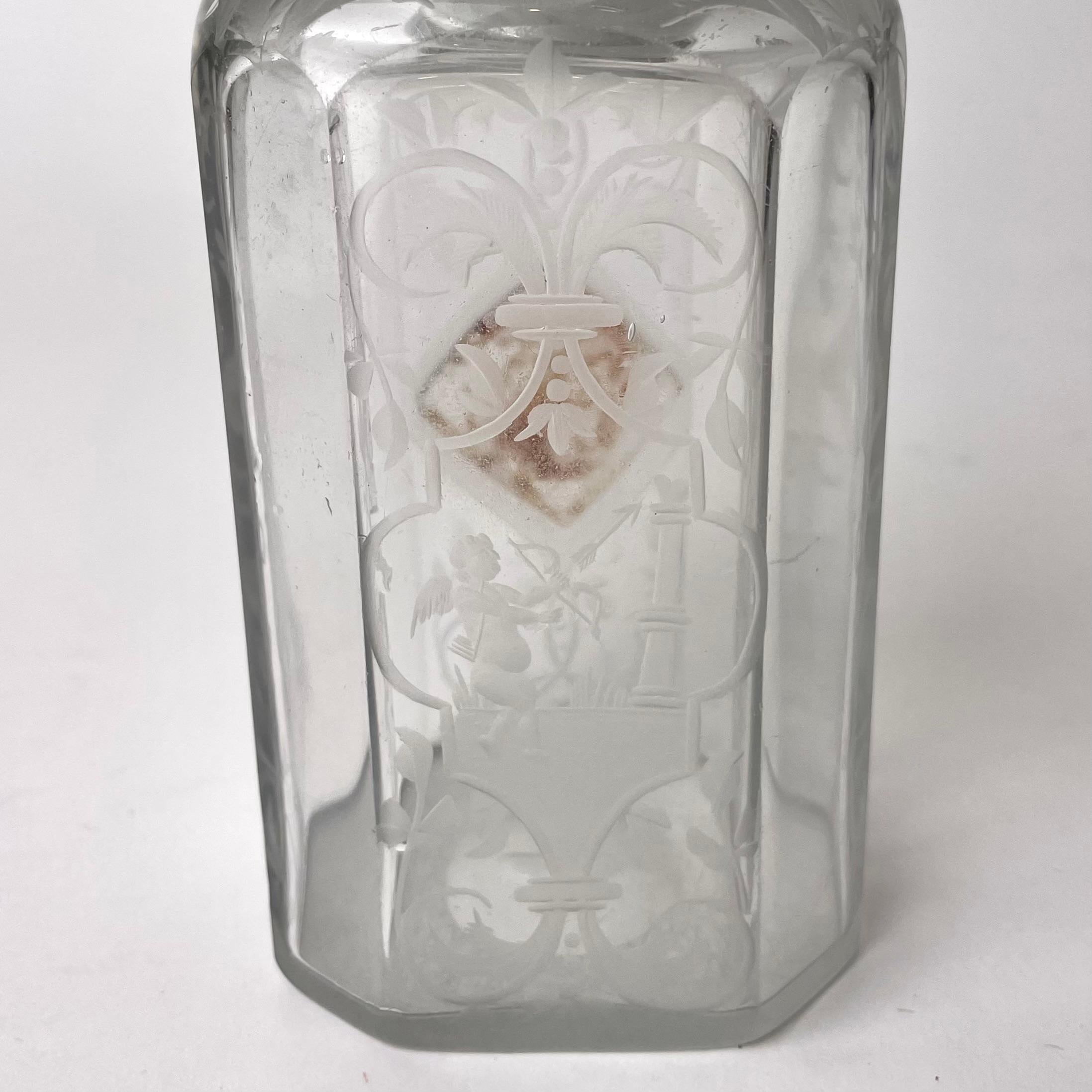 Elegant Glass Bottle with glass screw cap probably from the 18th Century For Sale 3