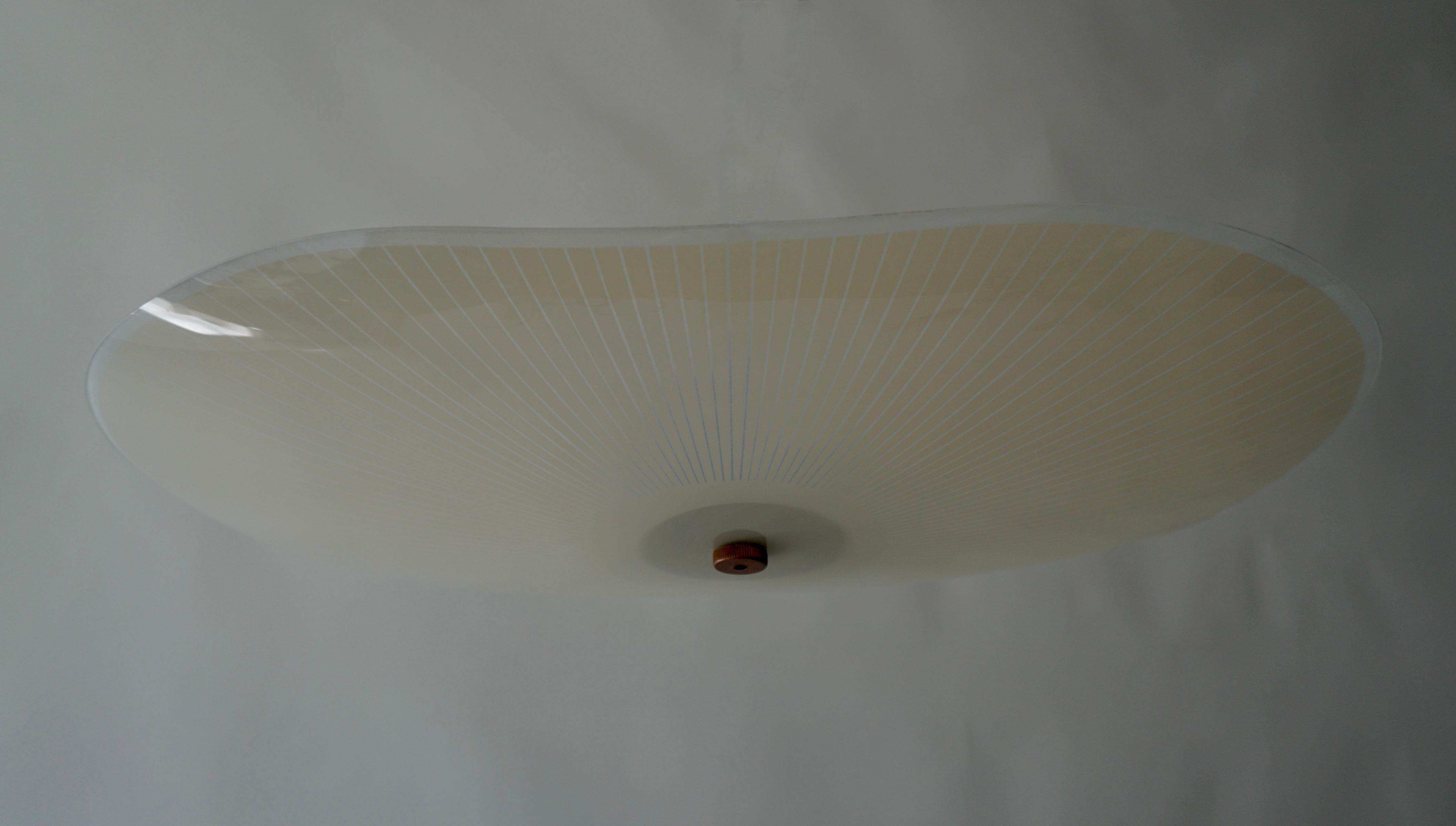 Elegant Glass Flush Mount In Good Condition For Sale In Antwerp, BE