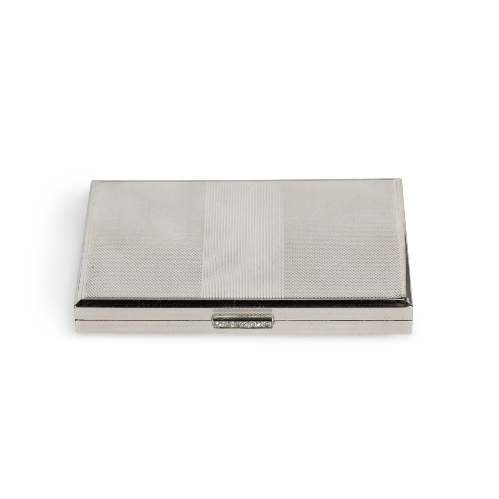 Français Élégant compact en or et diamants Van Cleef & Arpels, vers 1935-40 en vente