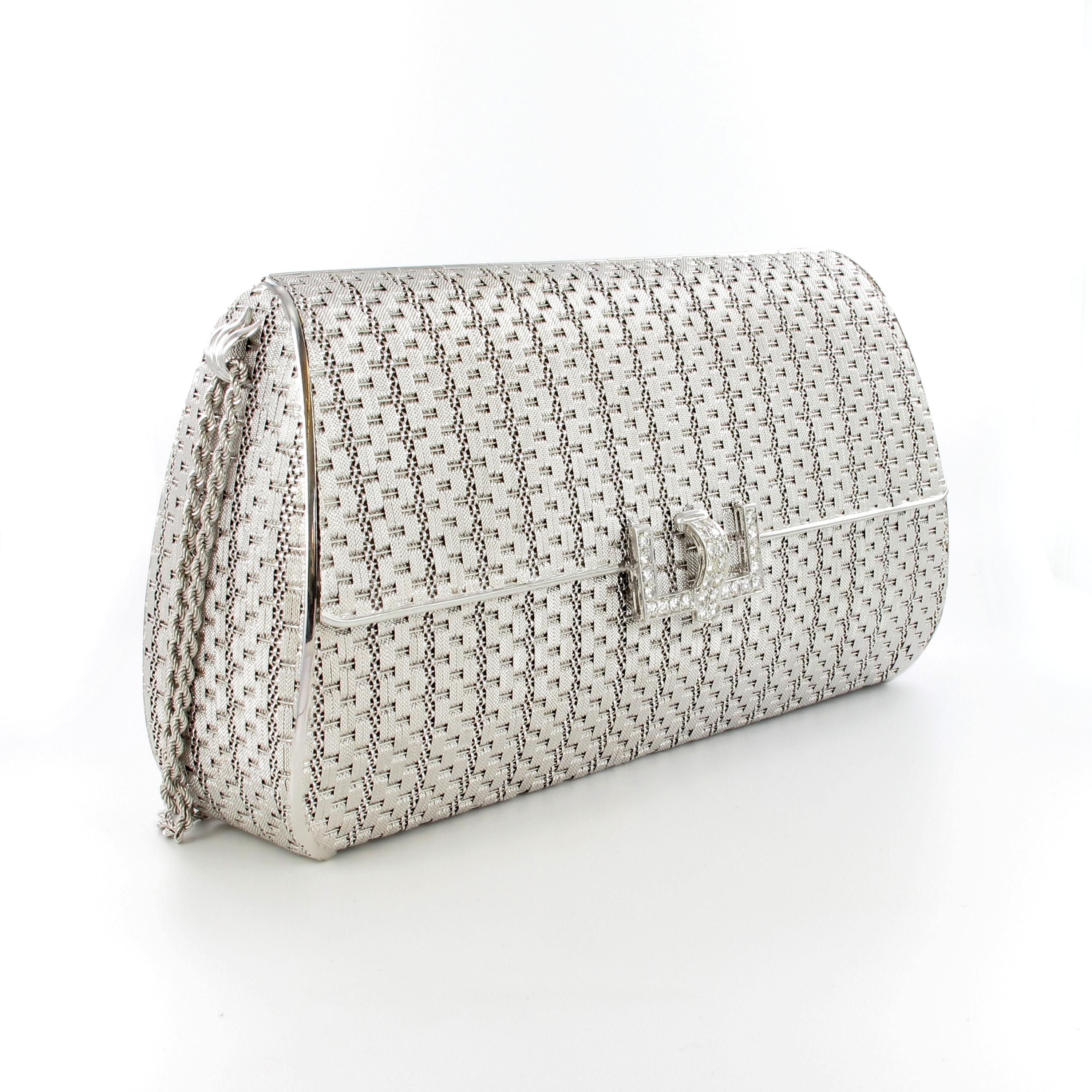 Clutch evening bags were en vogue throughout many different decades in the past, seeing its conception in the 1920’s when short hair and small pochettes, the first version of the clutch, were the top fashion must haves of the day.

The textured and