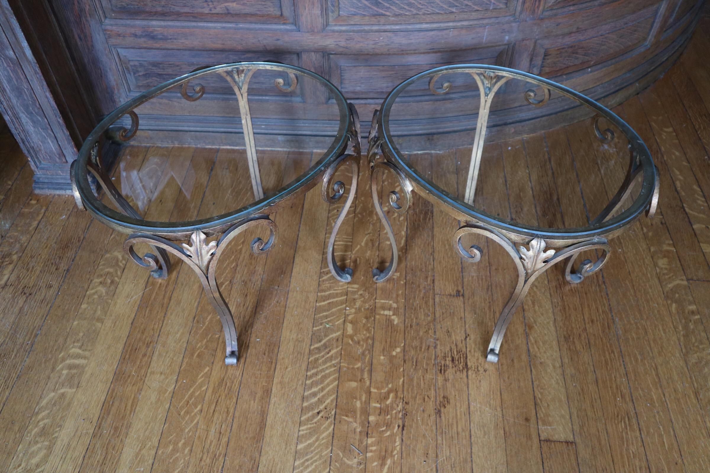 Elegant Gilt and Glass Nightstands or Side Tables In Good Condition For Sale In Brooklyn, NY