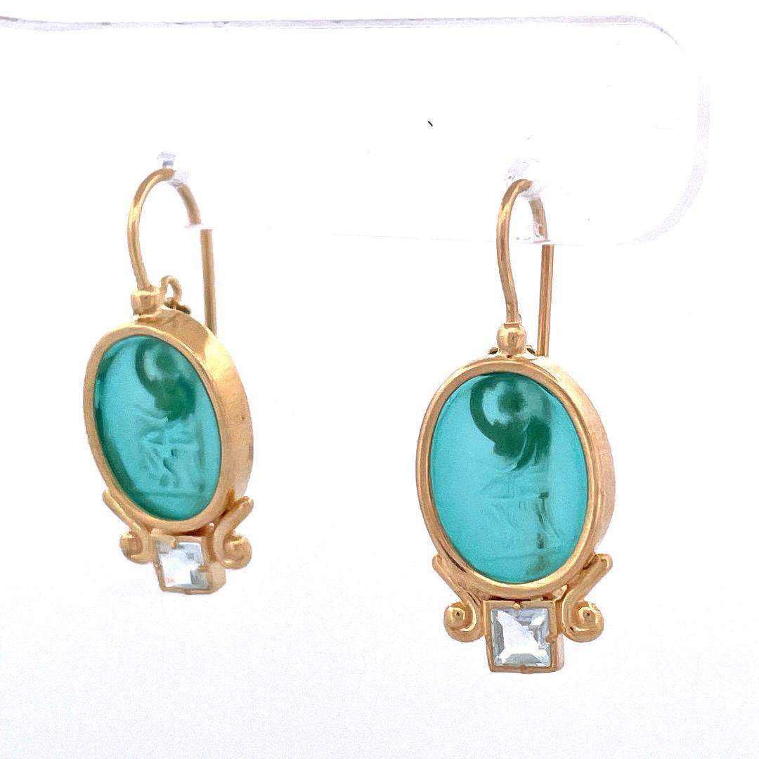 Elegant Gold-Plated Italian Smoked Venetian Glass Earrings In New Condition For Sale In New York, NY
