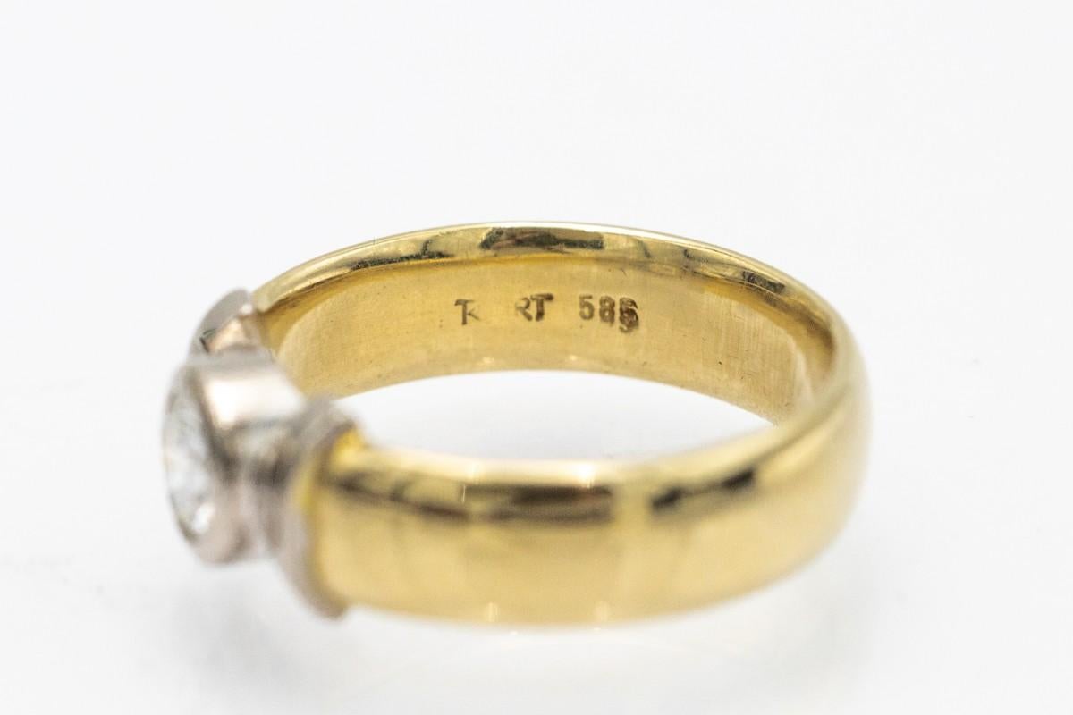 Brilliant Cut Elegant gold ring with a diamond, 0.55 ct.
