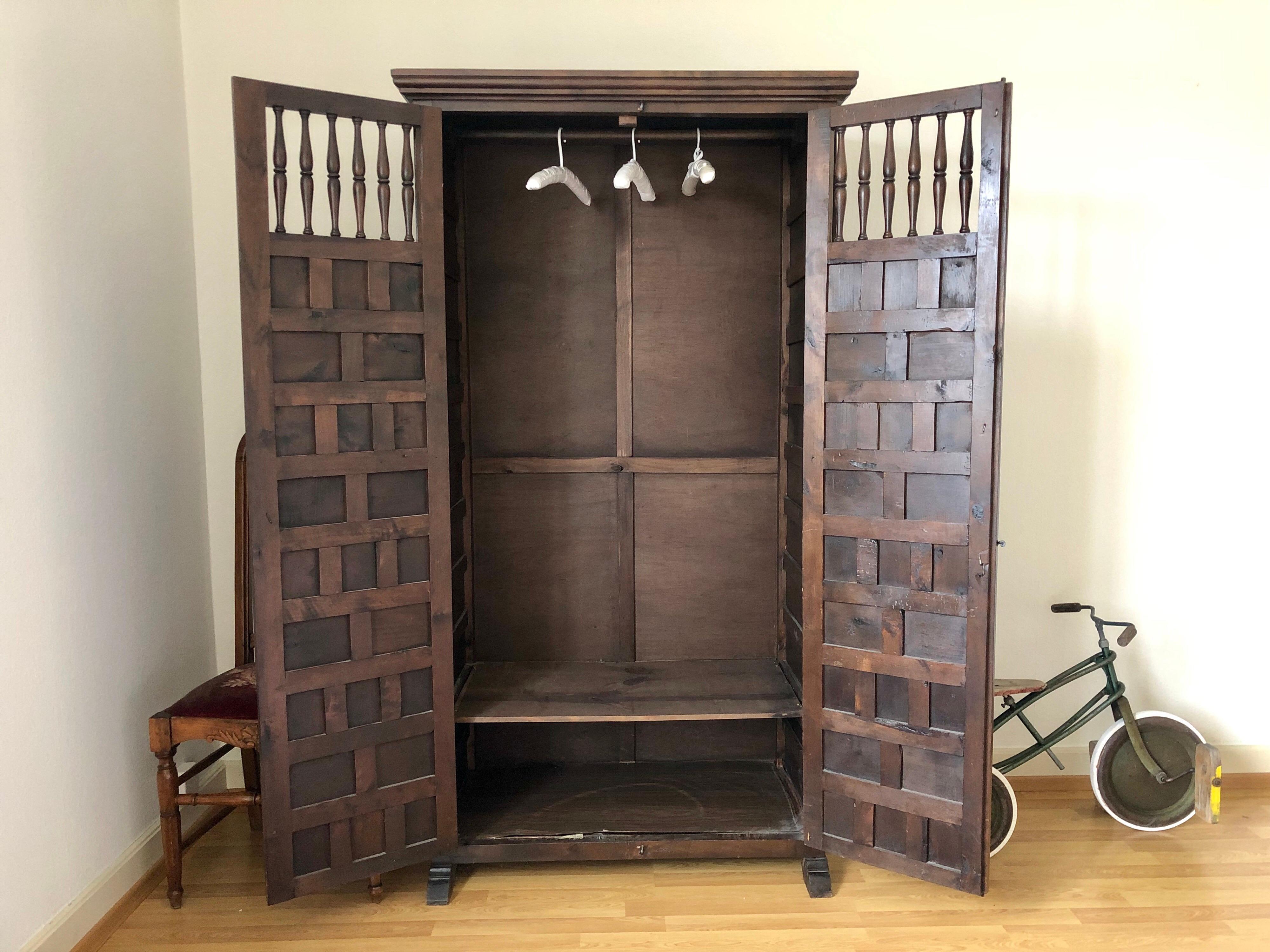 gothic wardrobe furniture
