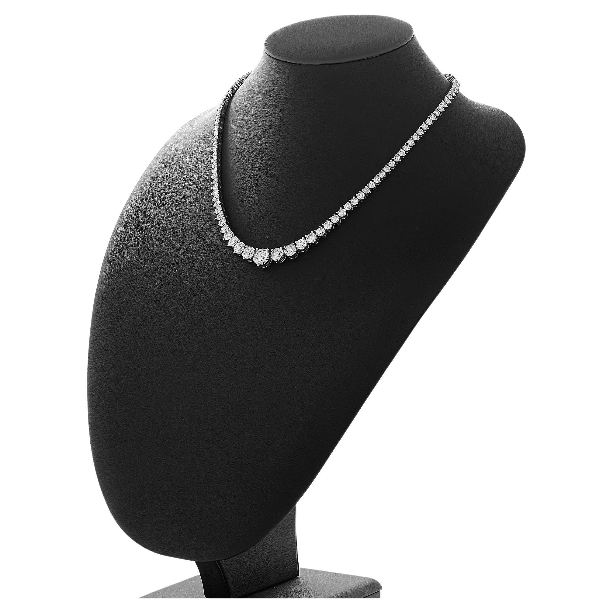 Elegant Graduated Diamond Tennis Necklace in Platinum with 19.45 Carat For Sale